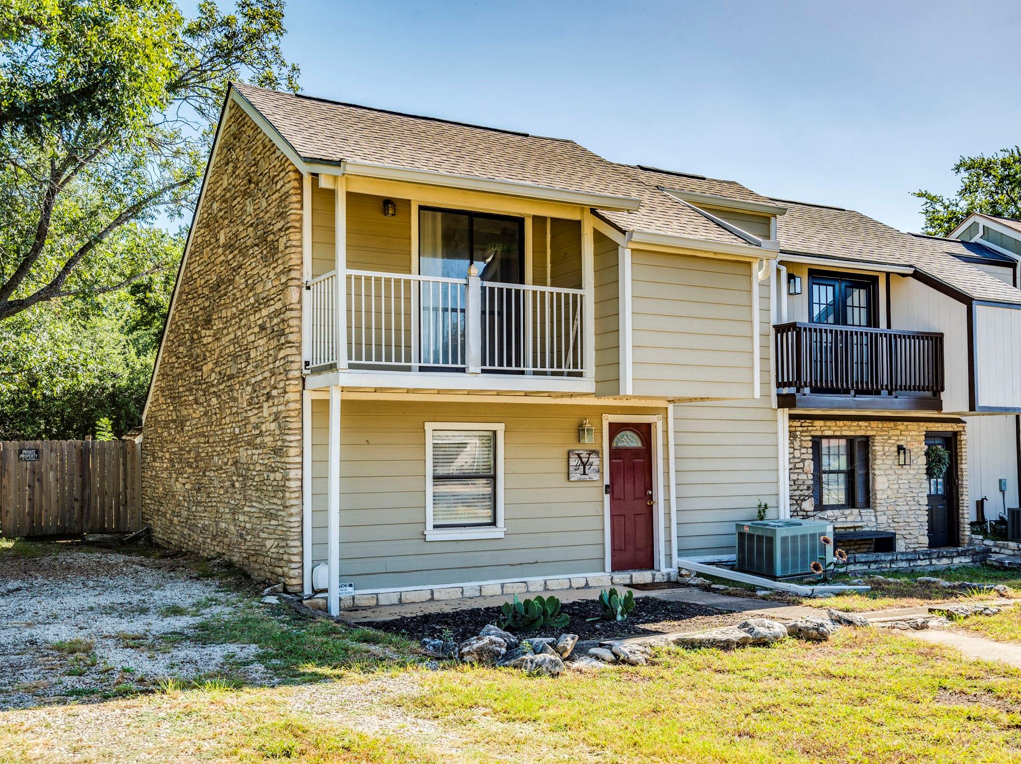 2 Logans Run, Wimberley, TX 78676