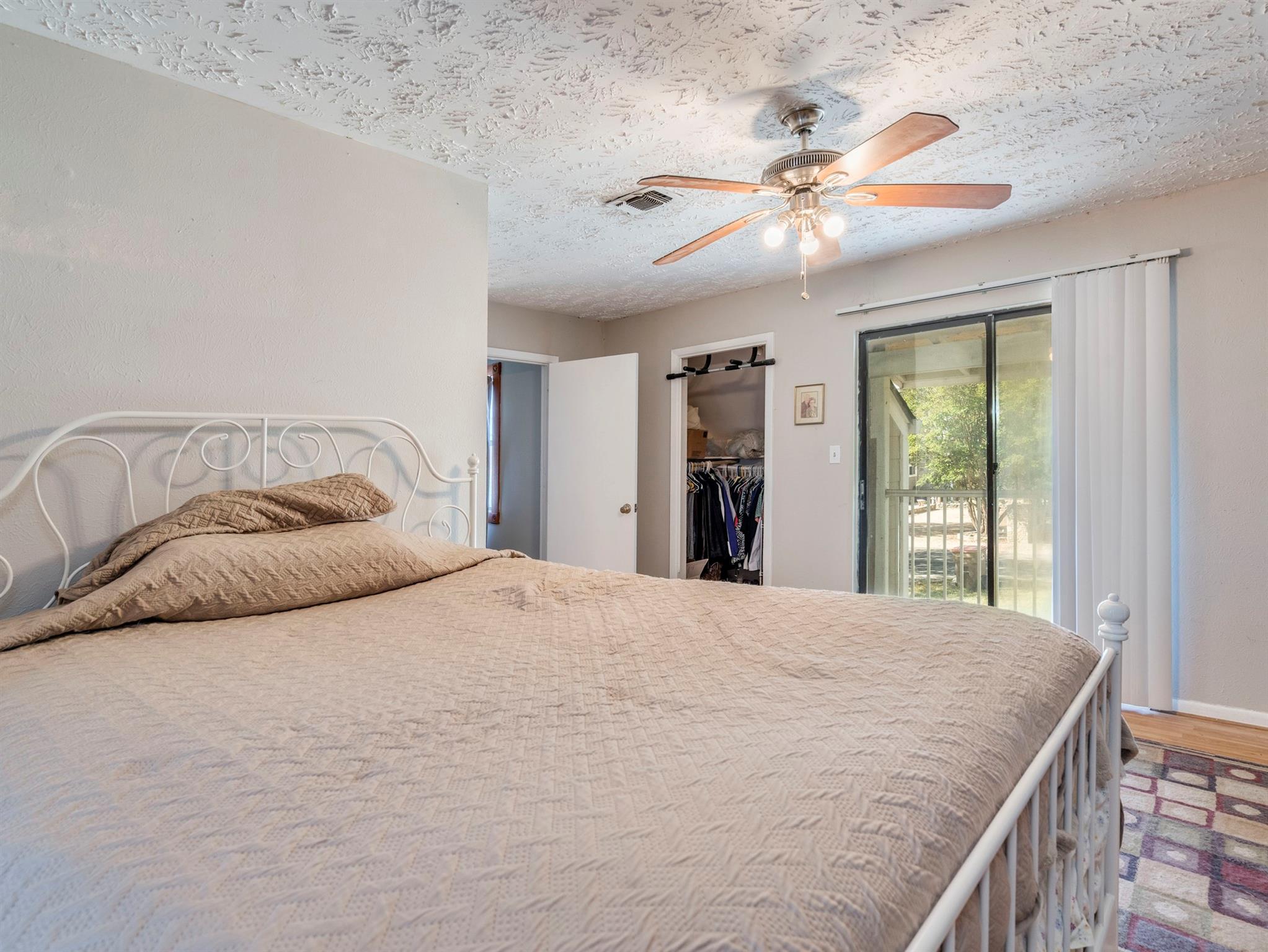 2 Logans Run, Wimberley, TX 78676