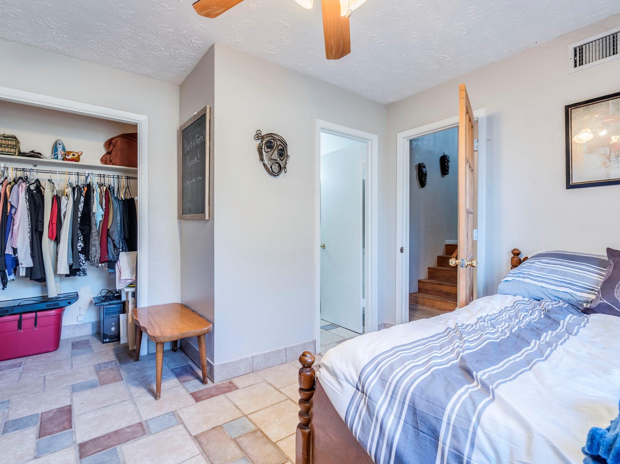 2 Logans Run, Wimberley, TX 78676