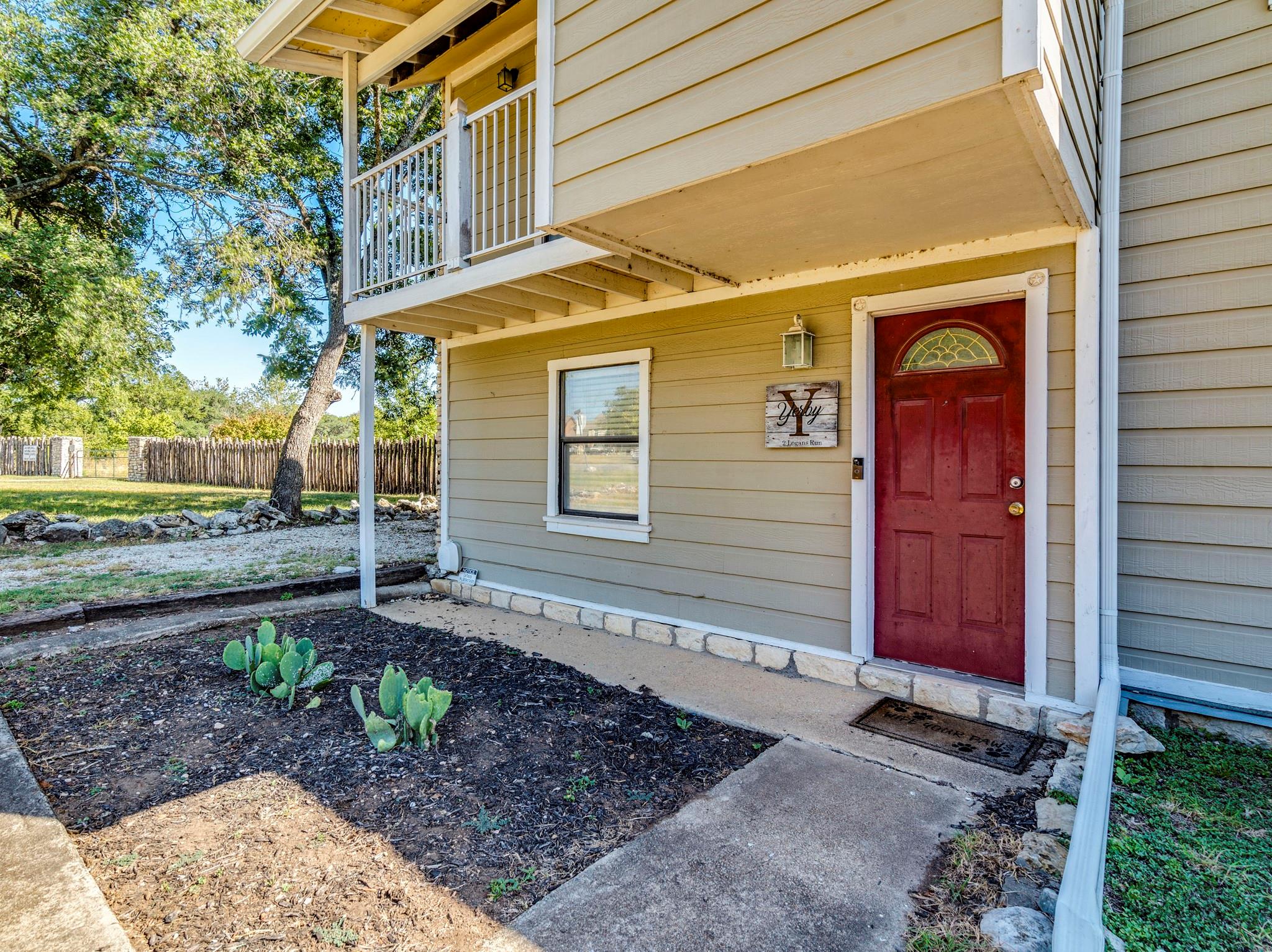 2 Logans Run, Wimberley, TX 78676
