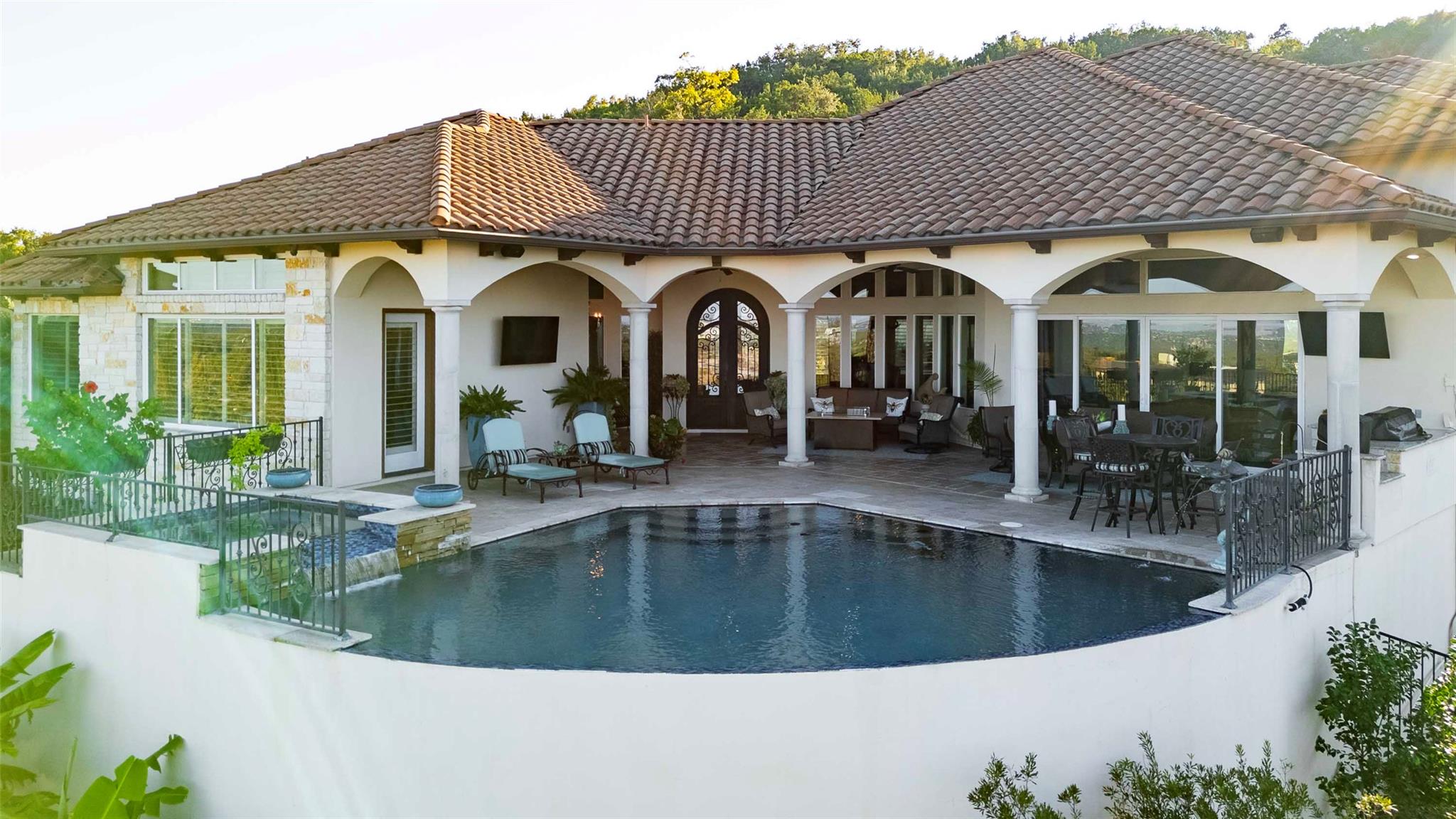 208 PALAZZA ALTO Dr, Austin, TX 78734