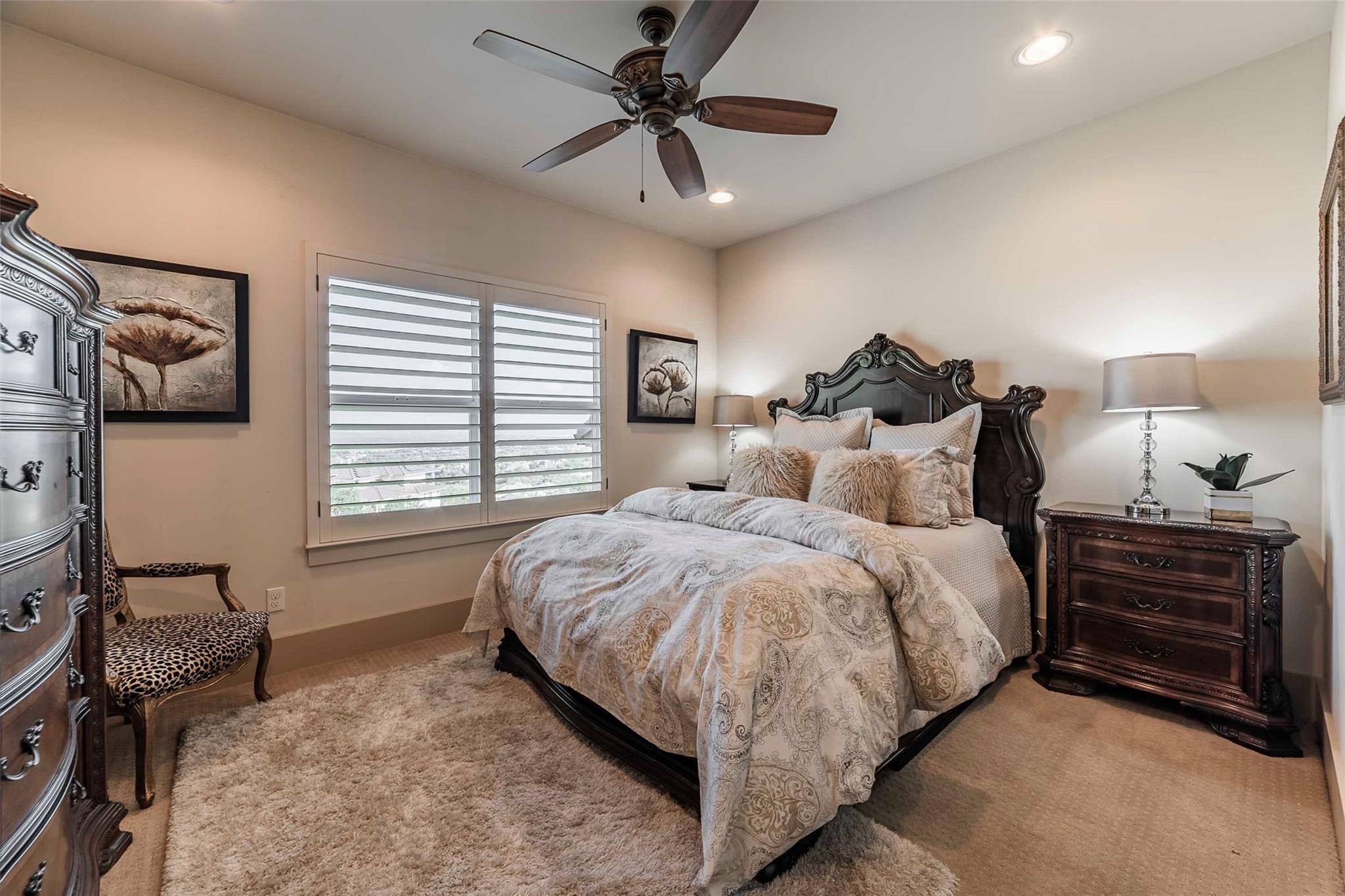 208 PALAZZA ALTO Dr, Austin, TX 78734