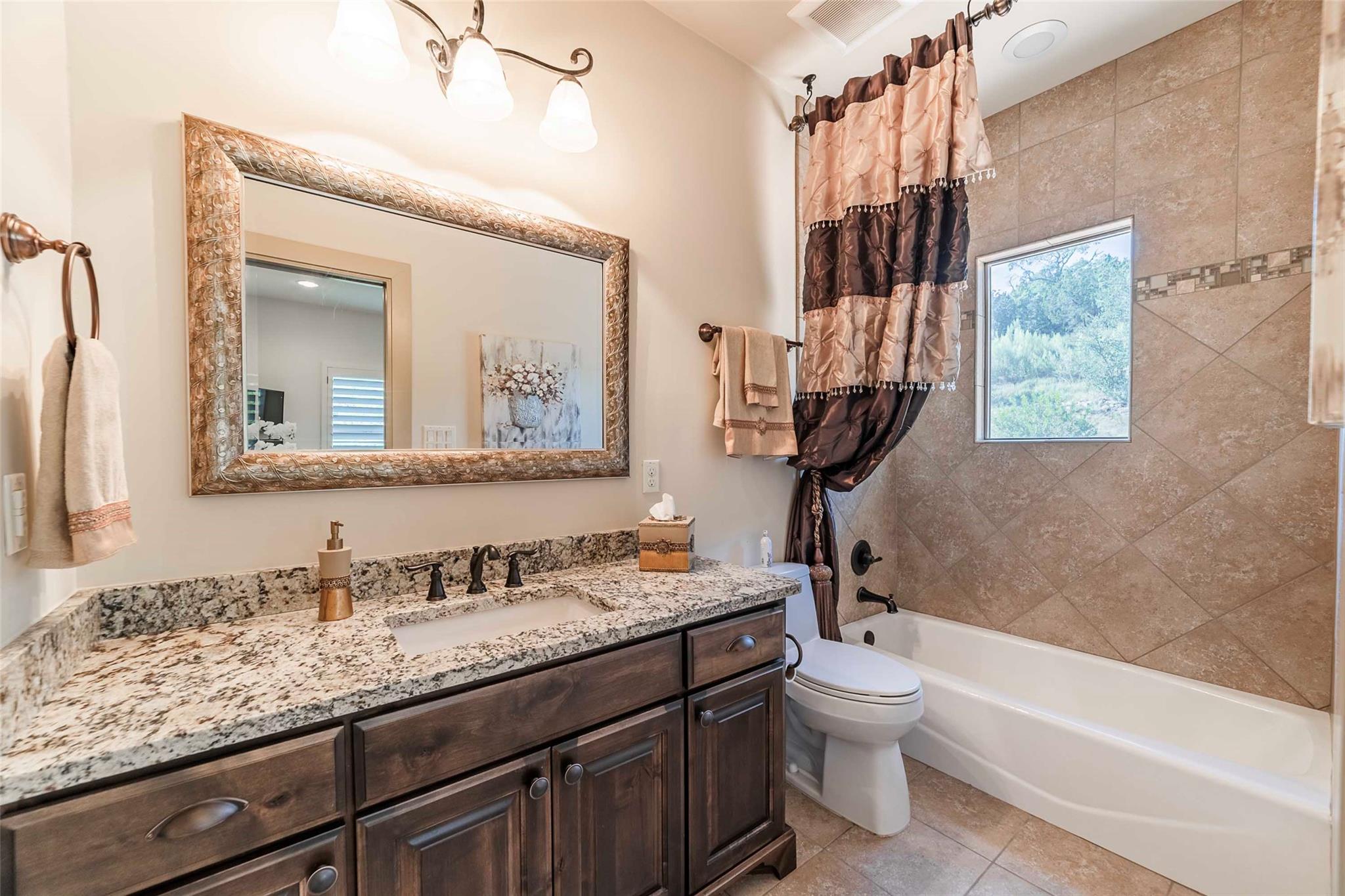 208 PALAZZA ALTO Dr, Austin, TX 78734