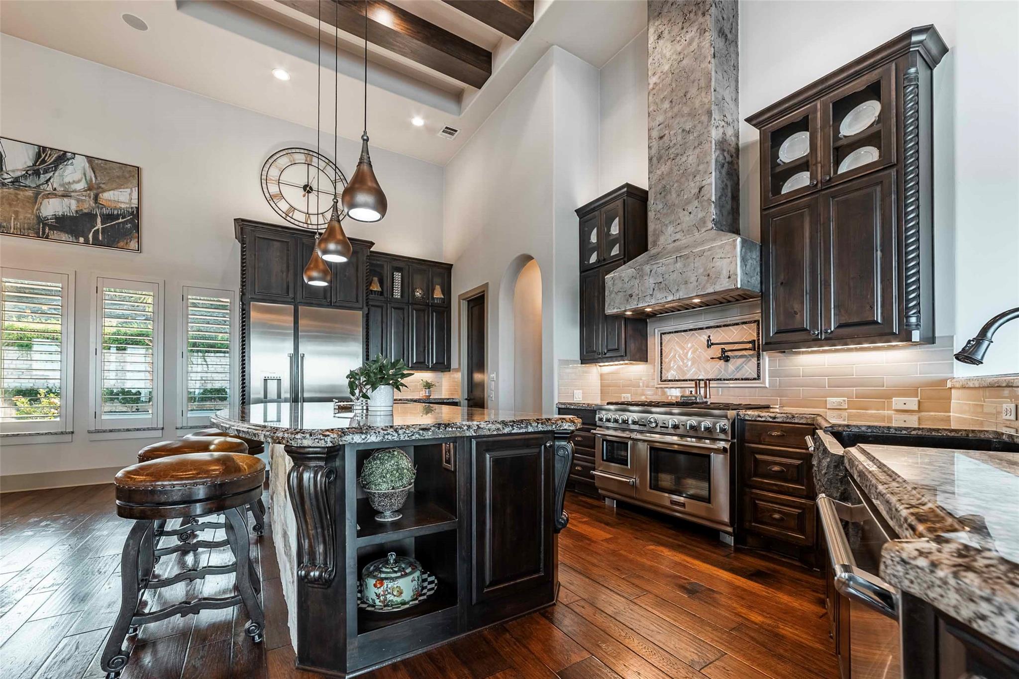 208 PALAZZA ALTO Dr, Austin, TX 78734