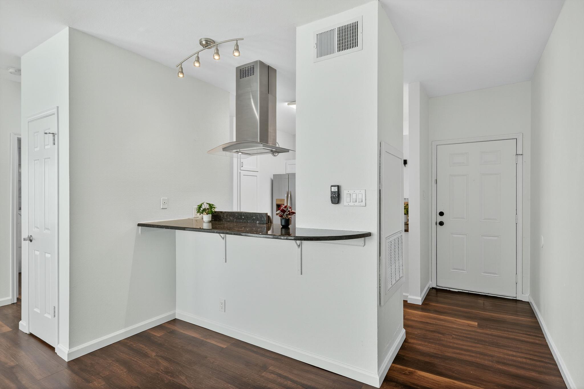 2414 Longview St # 307, Austin, TX 78705