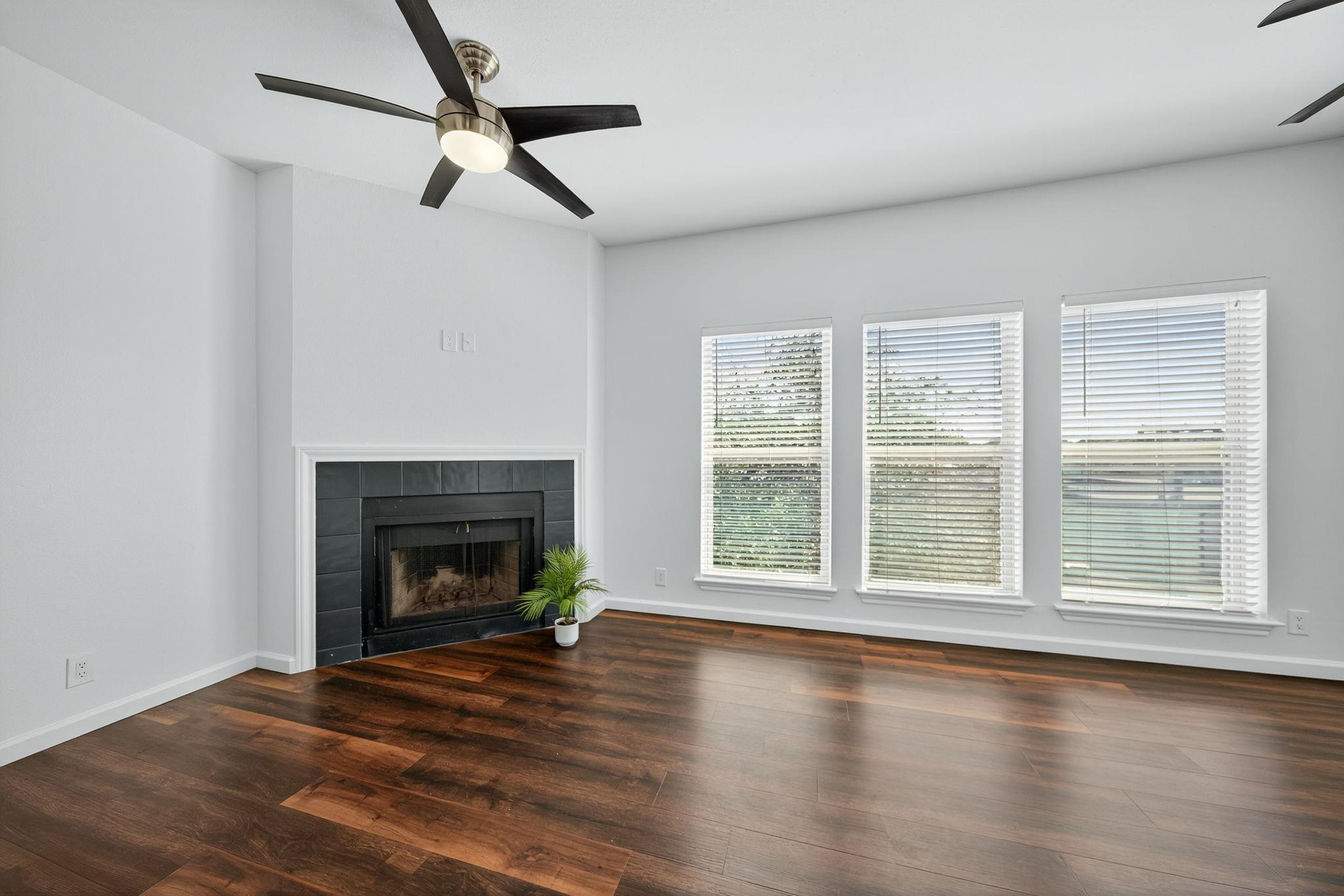 2414 Longview St # 307, Austin, TX 78705