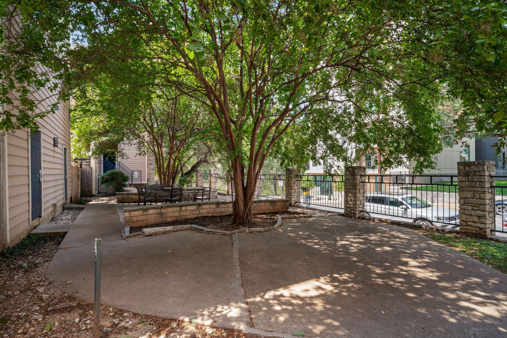 2414 Longview St # 307, Austin, TX 78705