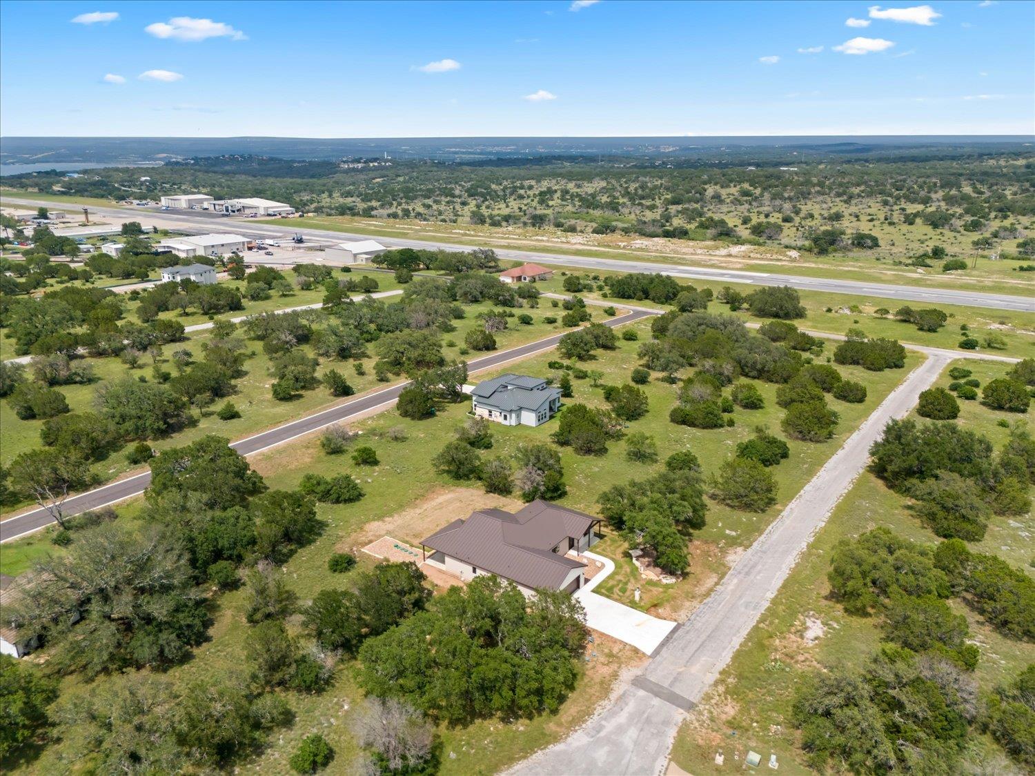 114 Rolling Hl, Horseshoe Bay, TX 78657