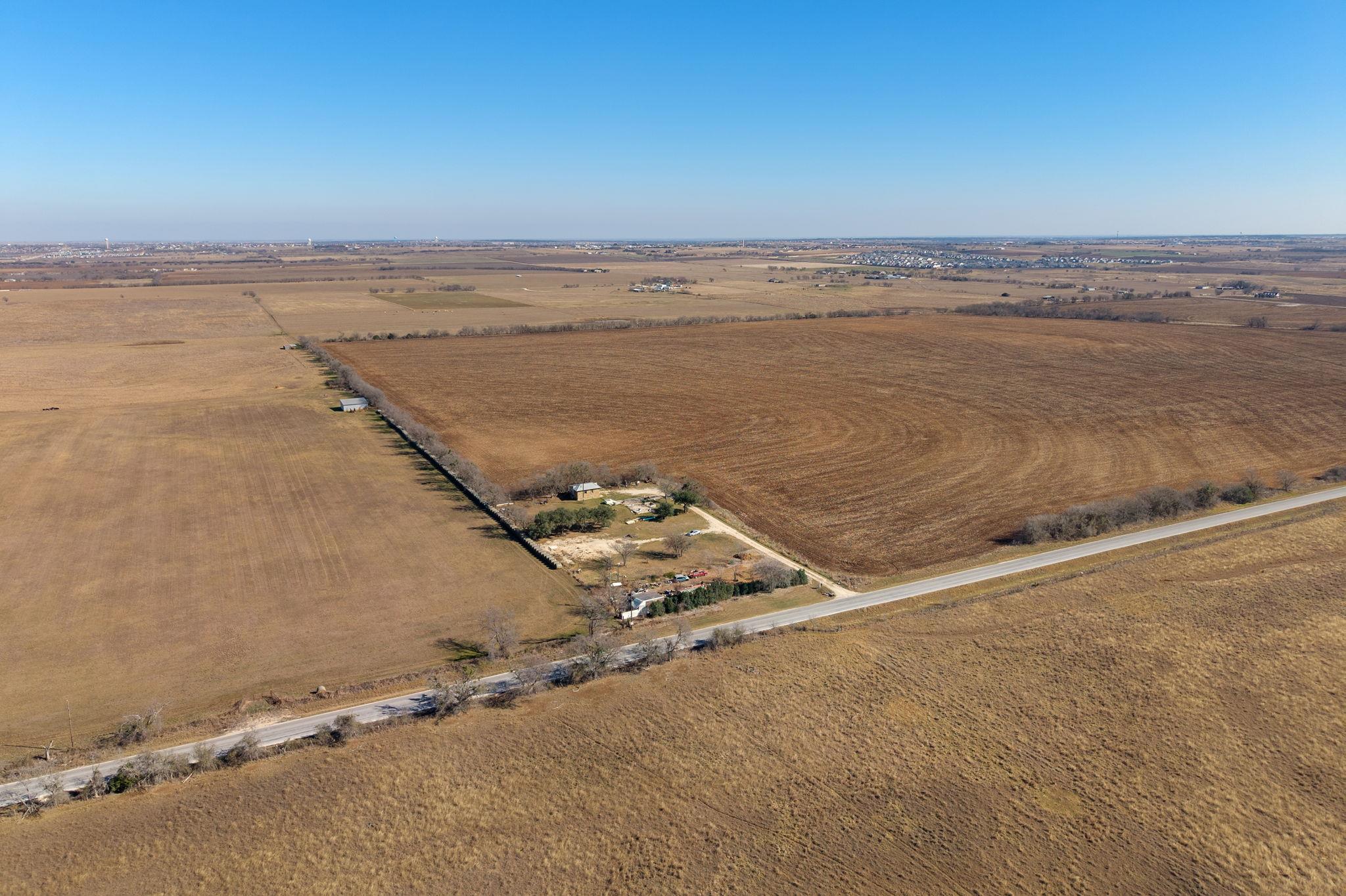 5100 County Road 234, Jarrell, TX 76537
