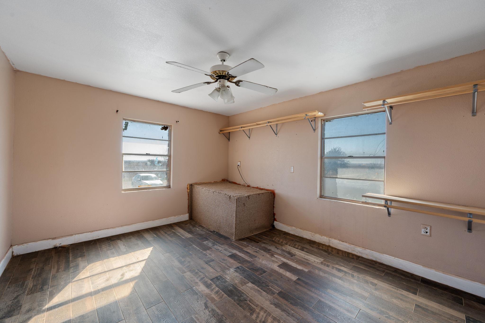 5100 County Road 234, Jarrell, TX 76537