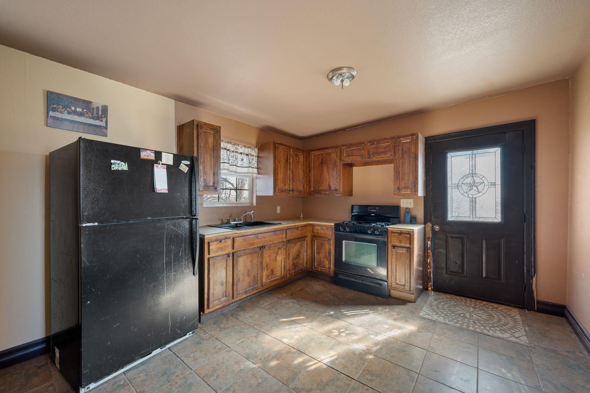 5100 County Road 234, Jarrell, TX 76537