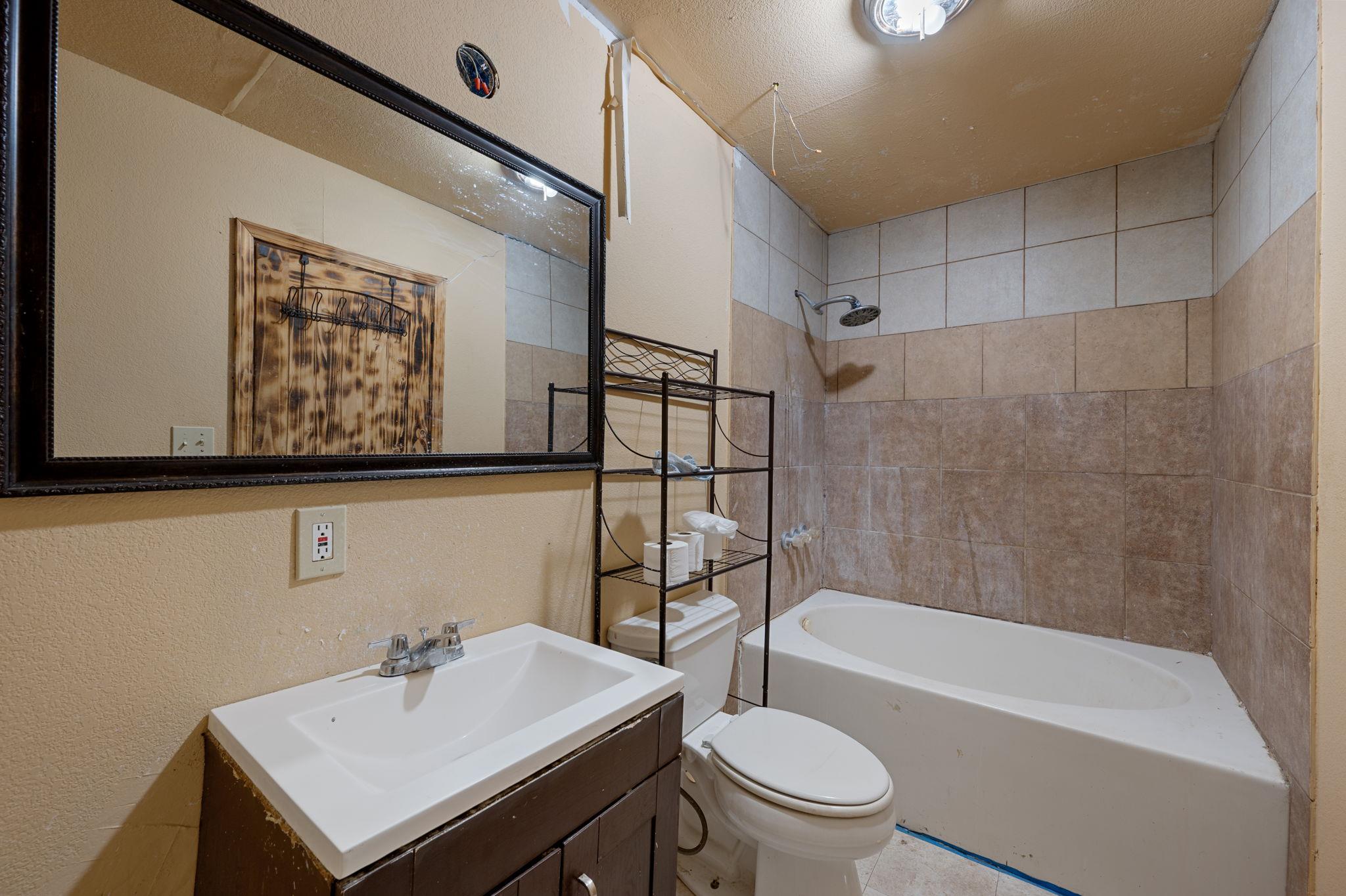 5100 County Road 234, Jarrell, TX 76537