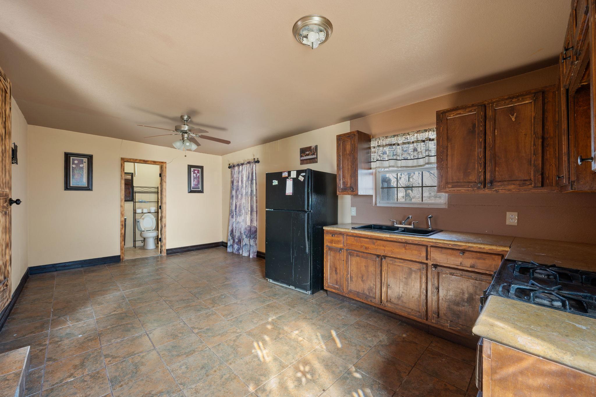 5100 County Road 234, Jarrell, TX 76537