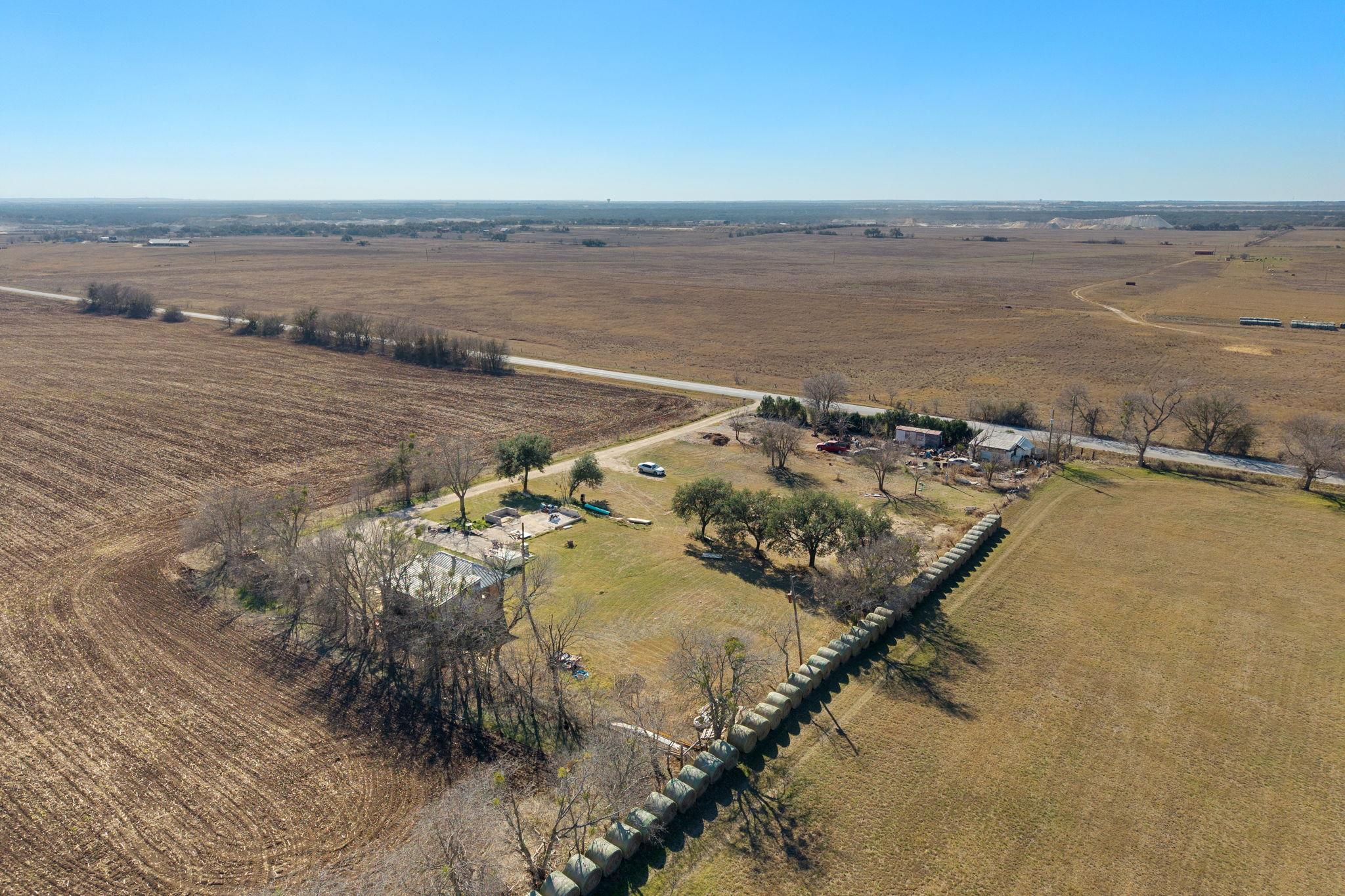 5100 County Road 234, Jarrell, TX 76537