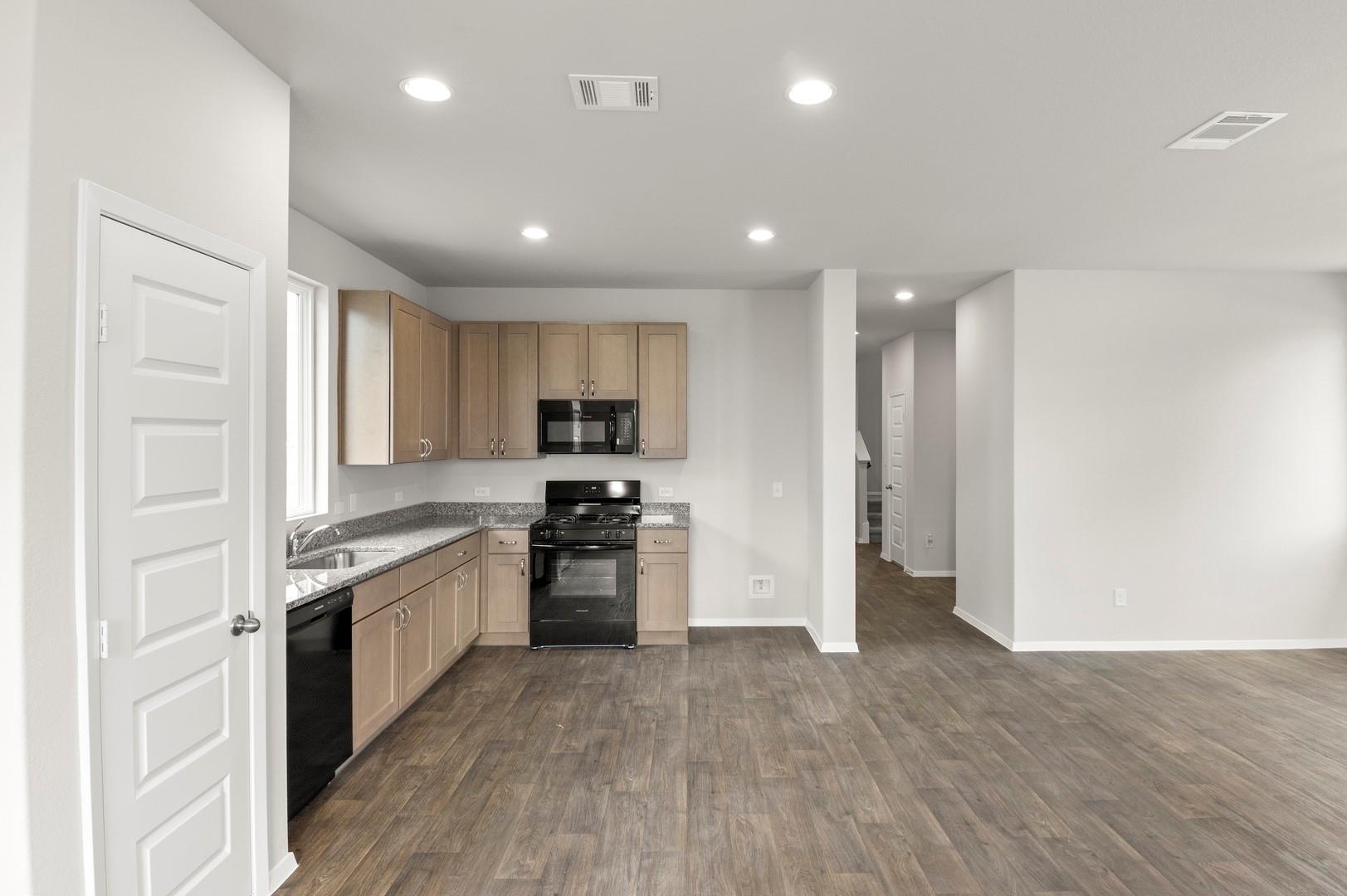 213 Cider Creek Dr, Elgin, TX 78621