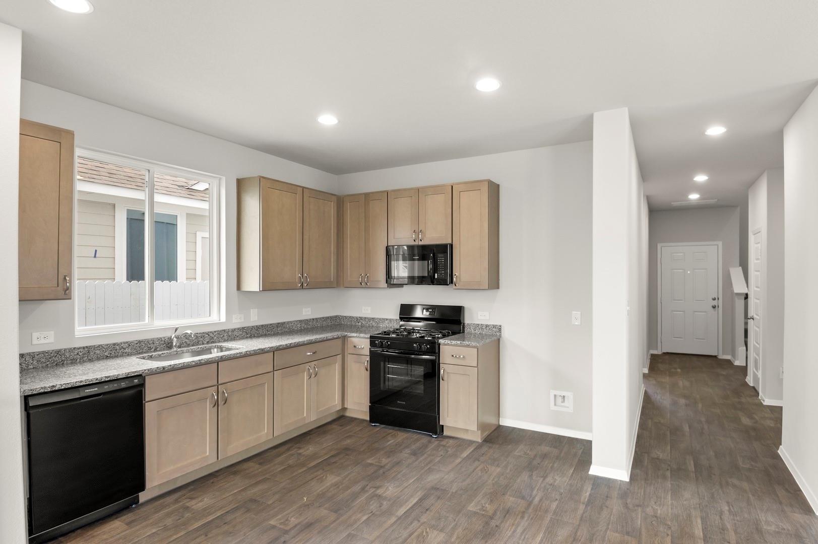 213 Cider Creek Dr, Elgin, TX 78621