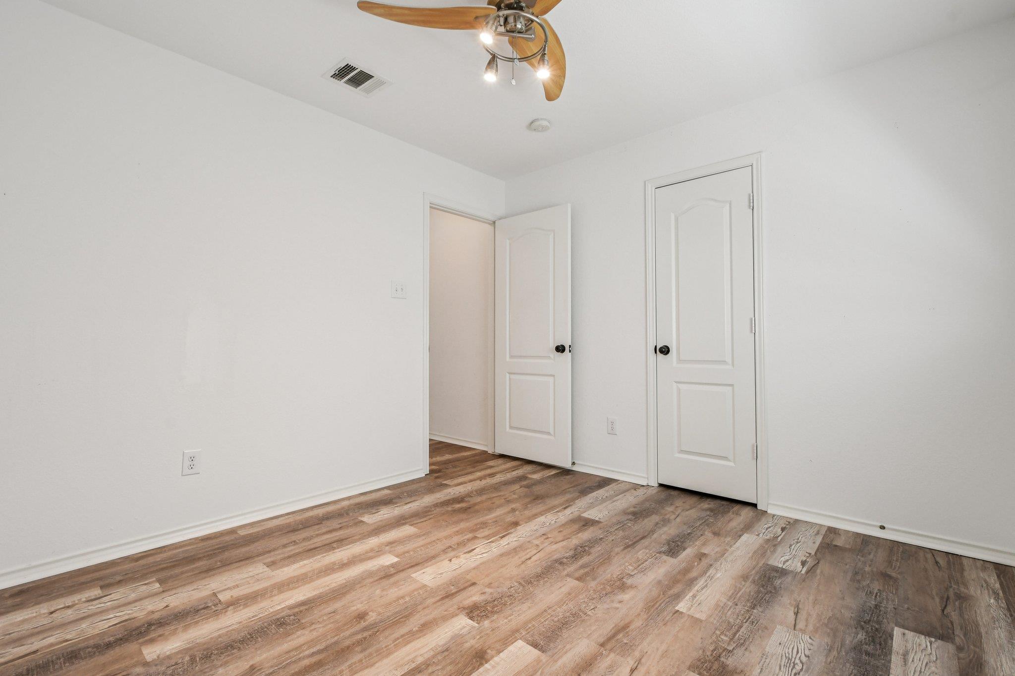 209 Cottontail Dr, Leander, TX 78641