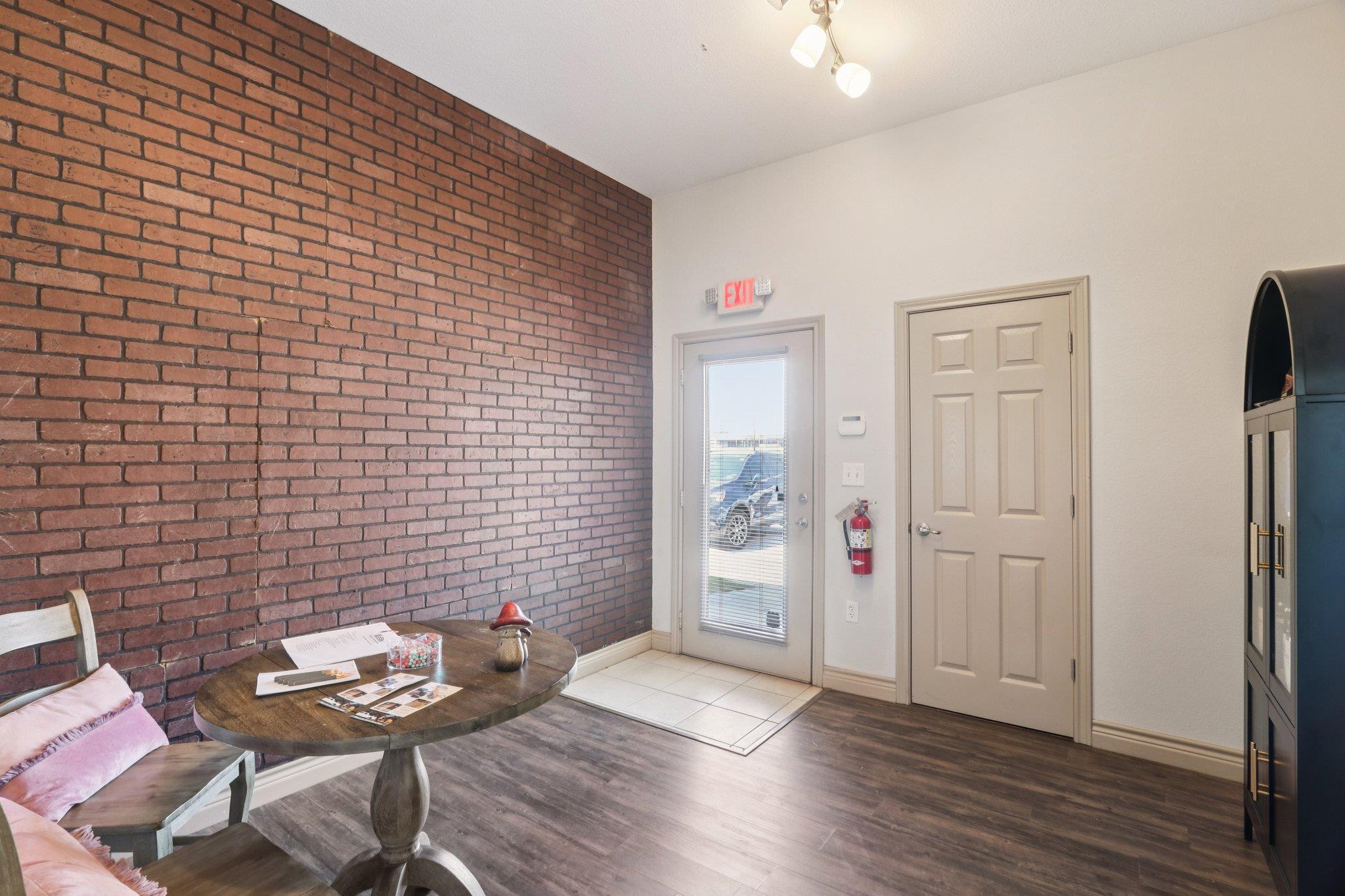 2301 S Bagdad Rd # 103, Cedar Park, TX 78613