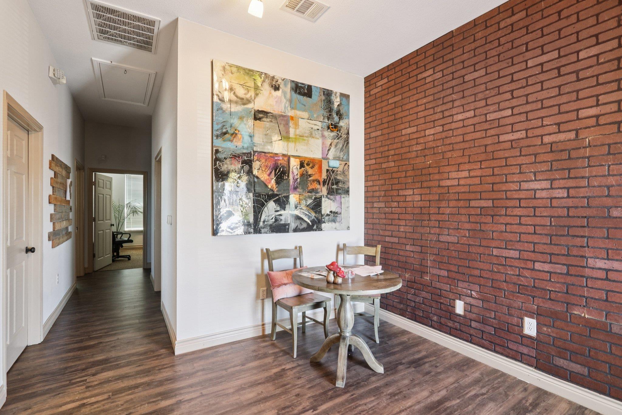 2301 S Bagdad Rd # 103, Cedar Park, TX 78613