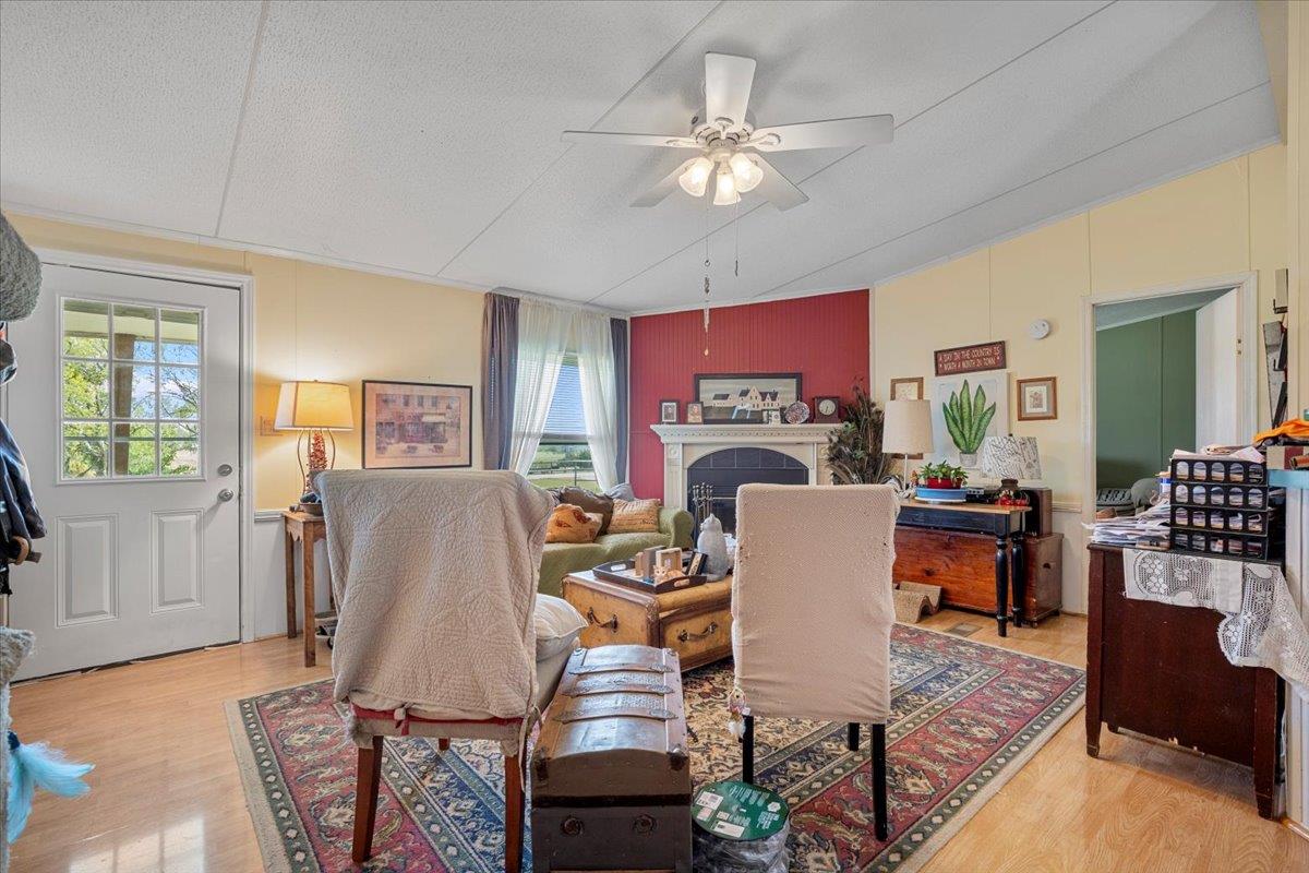 11401 Schmidt Ln, Manor, TX 78653