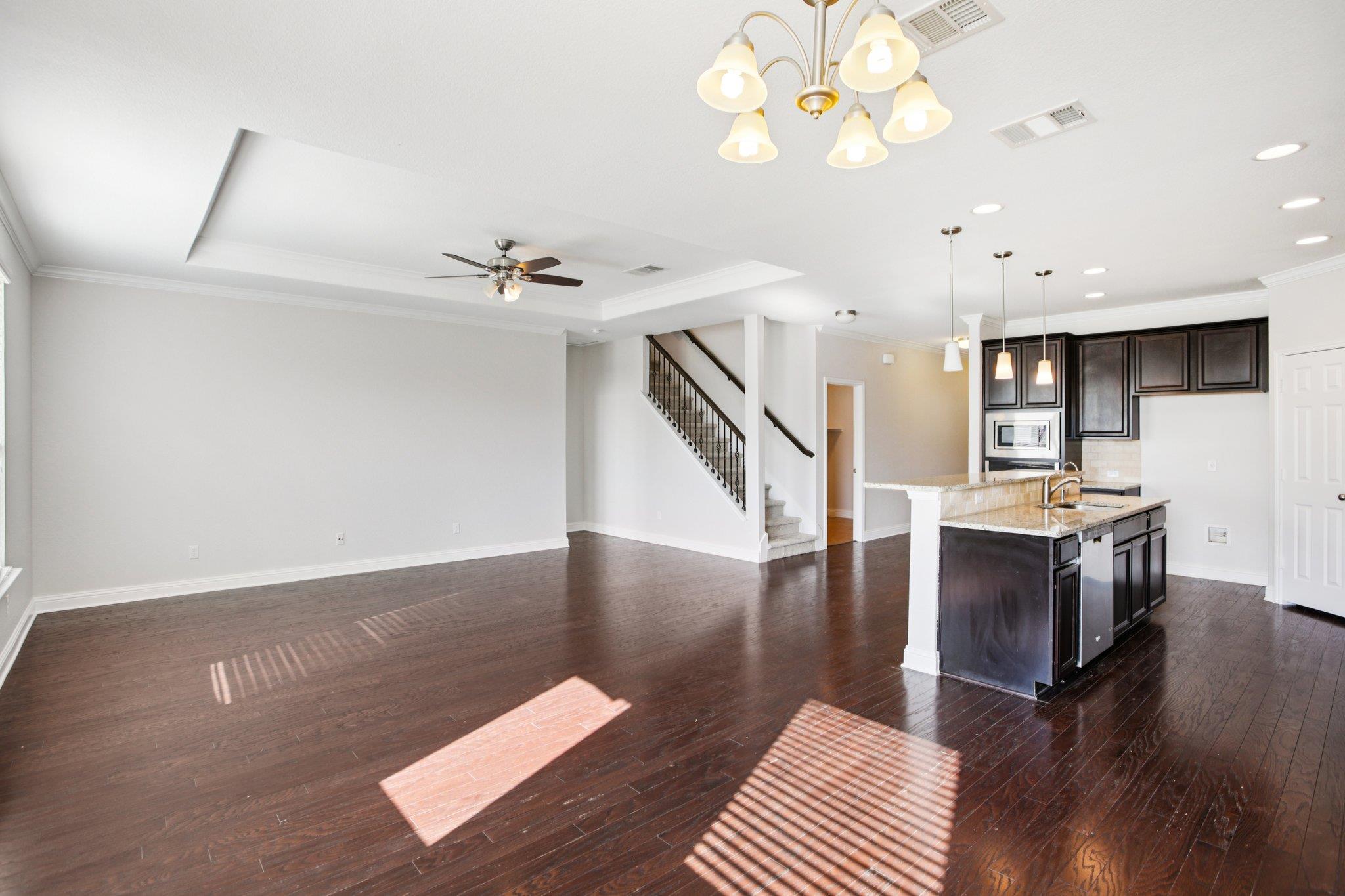 19717 Shinning Isle Run, Pflugerville, TX 78660