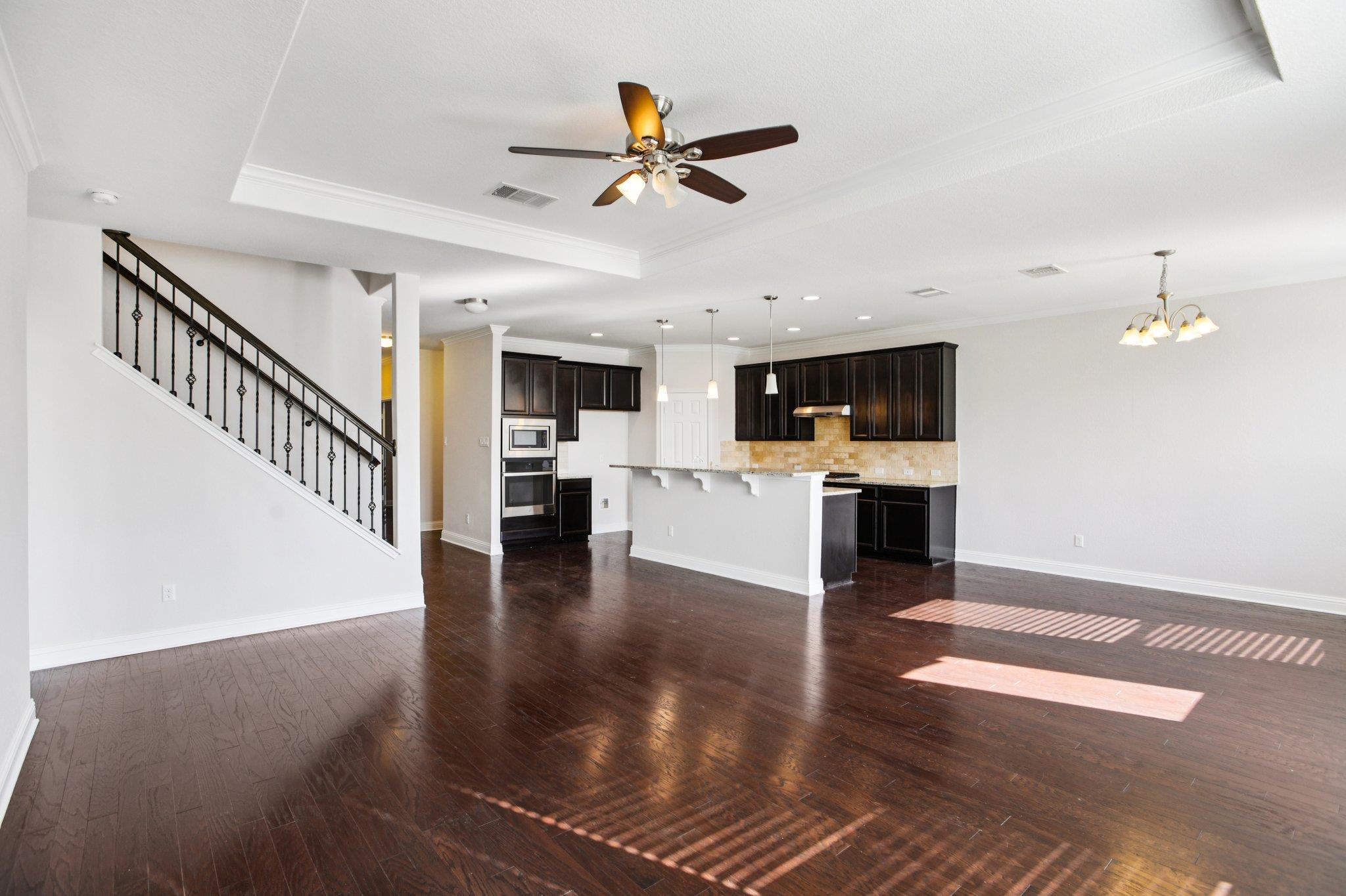 19717 Shinning Isle Run, Pflugerville, TX 78660