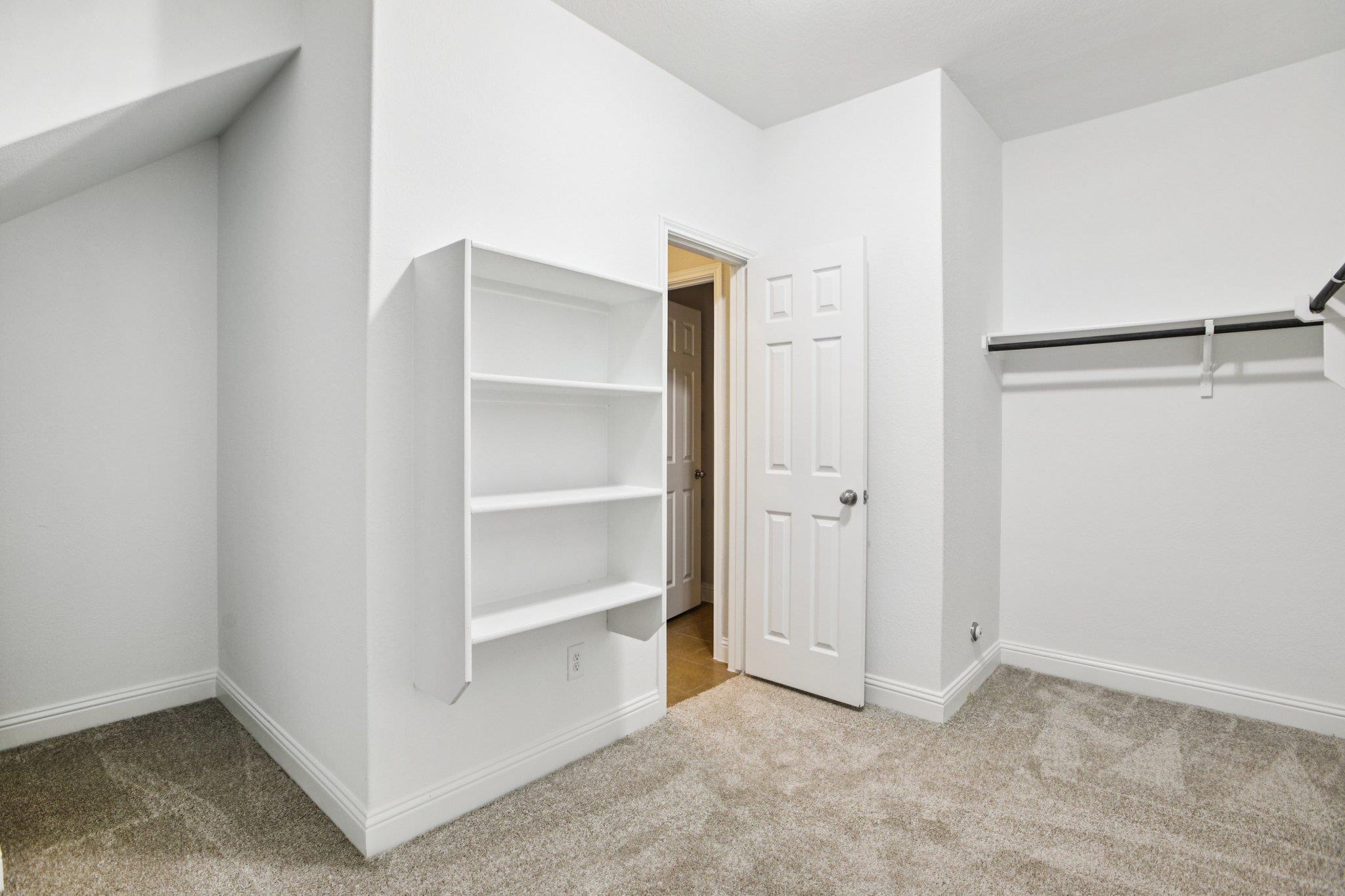 19717 Shinning Isle Run, Pflugerville, TX 78660