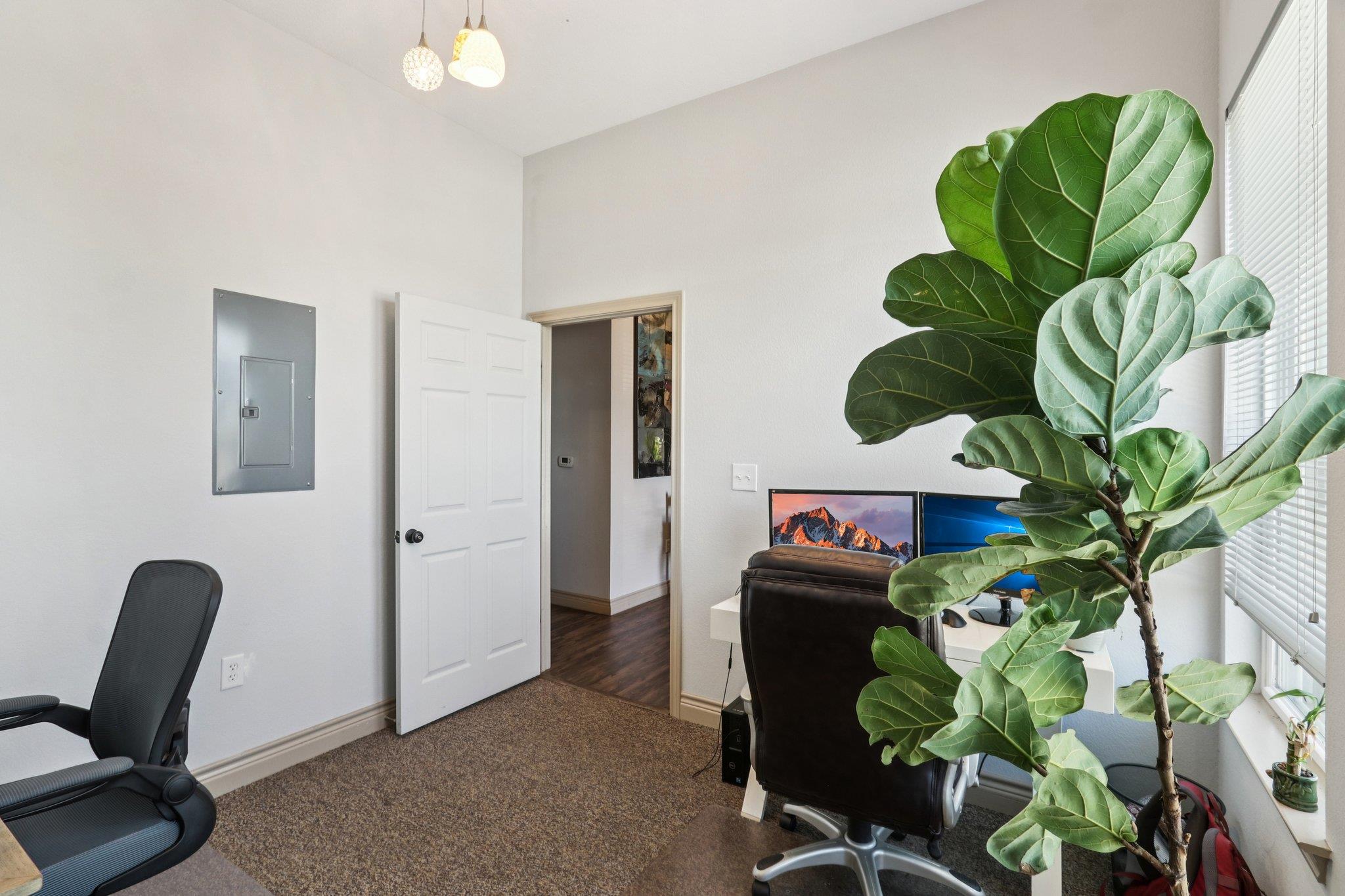 2301 S Bagdad Rd # 103, Cedar Park, TX 78613