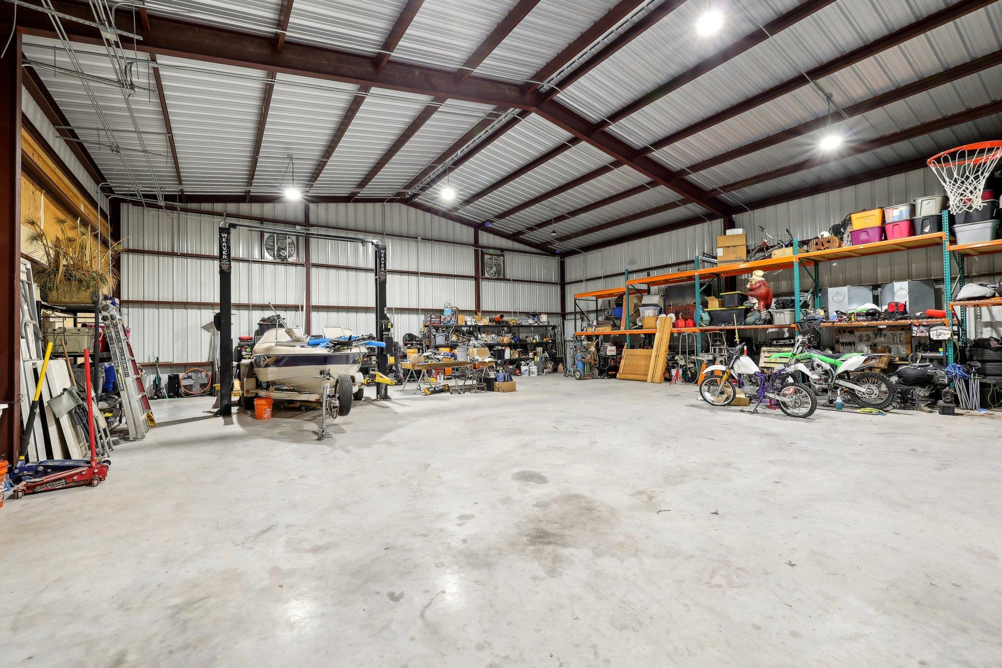 260 Corte Del Cedro Dr, Dripping Springs, TX 78620