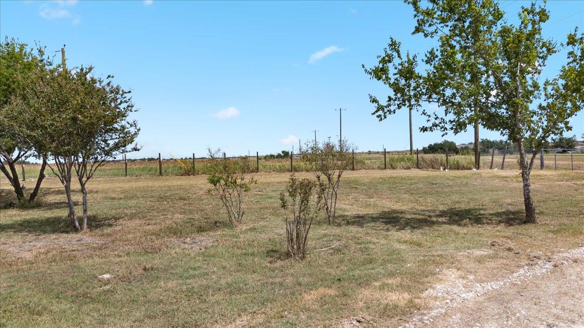 19016 Fm 973 N, Coupland, TX 78615