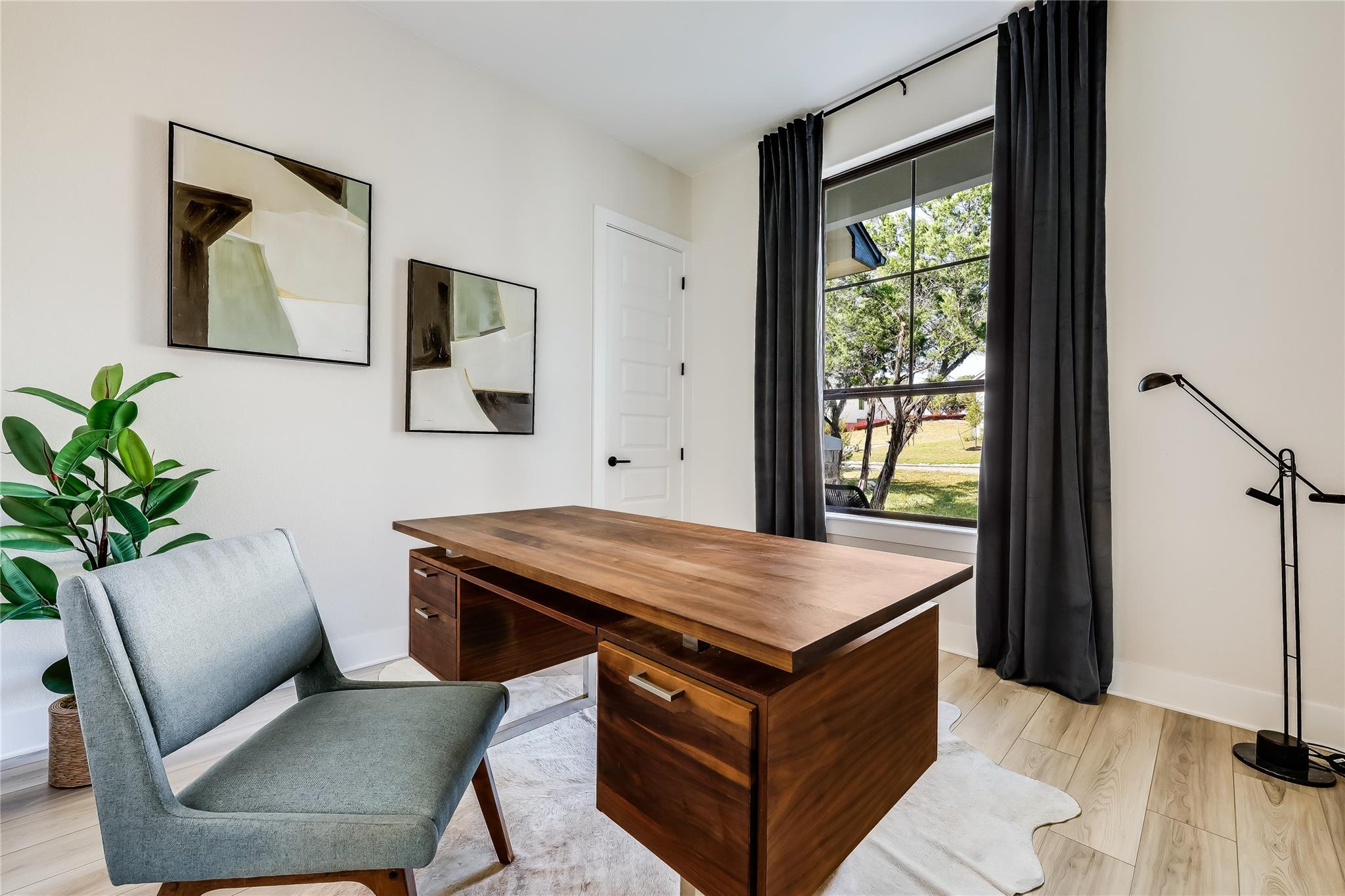 6801 Liberty Grotto Ct, Jonestown, TX 78645