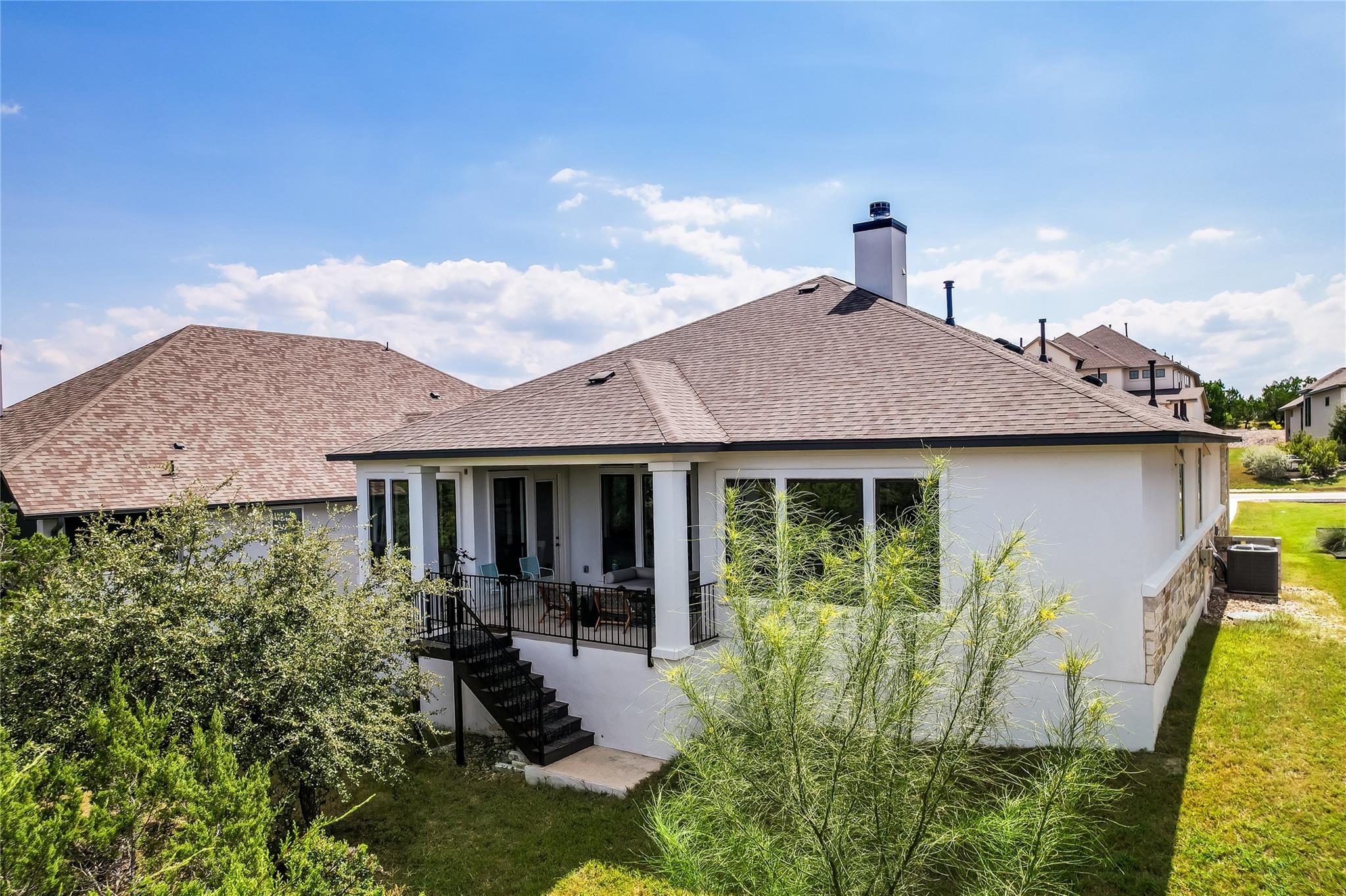 6801 Liberty Grotto Ct, Jonestown, TX 78645