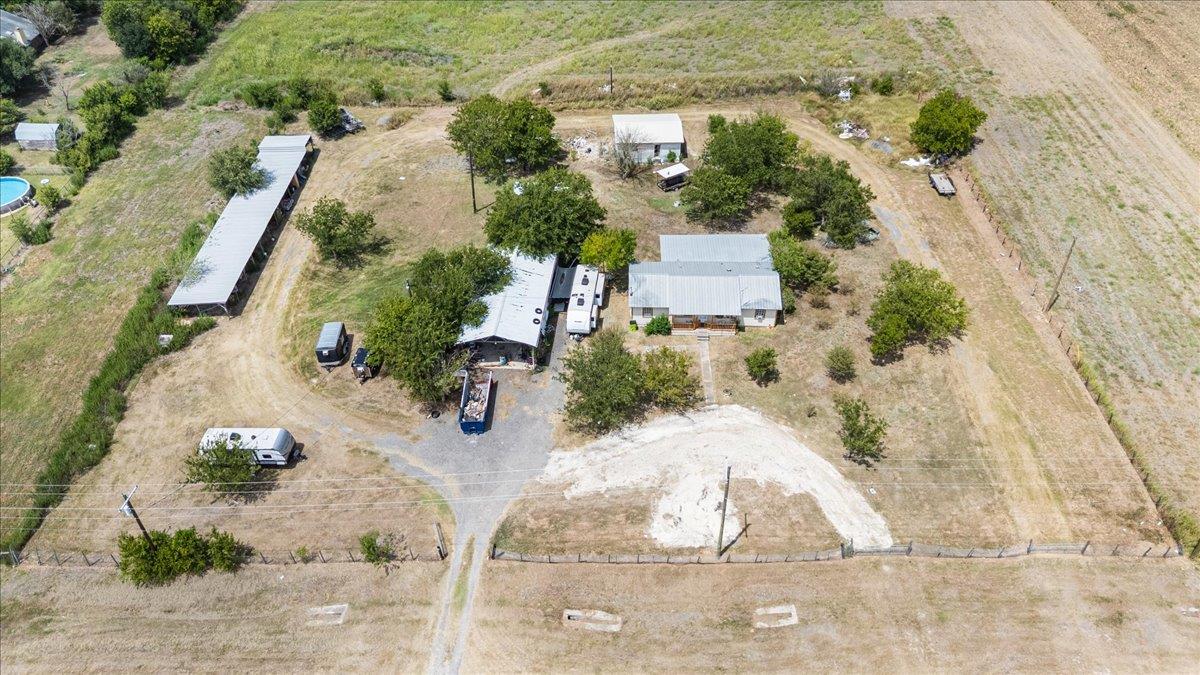 19016 Fm 973 N, Coupland, TX 78615