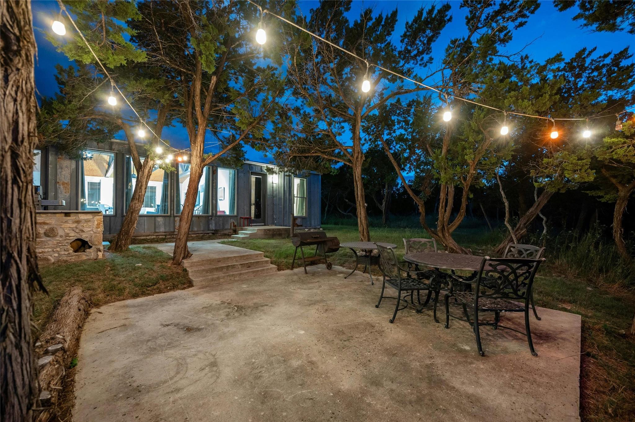 2200 Divide Pass, Blanco, TX 78606