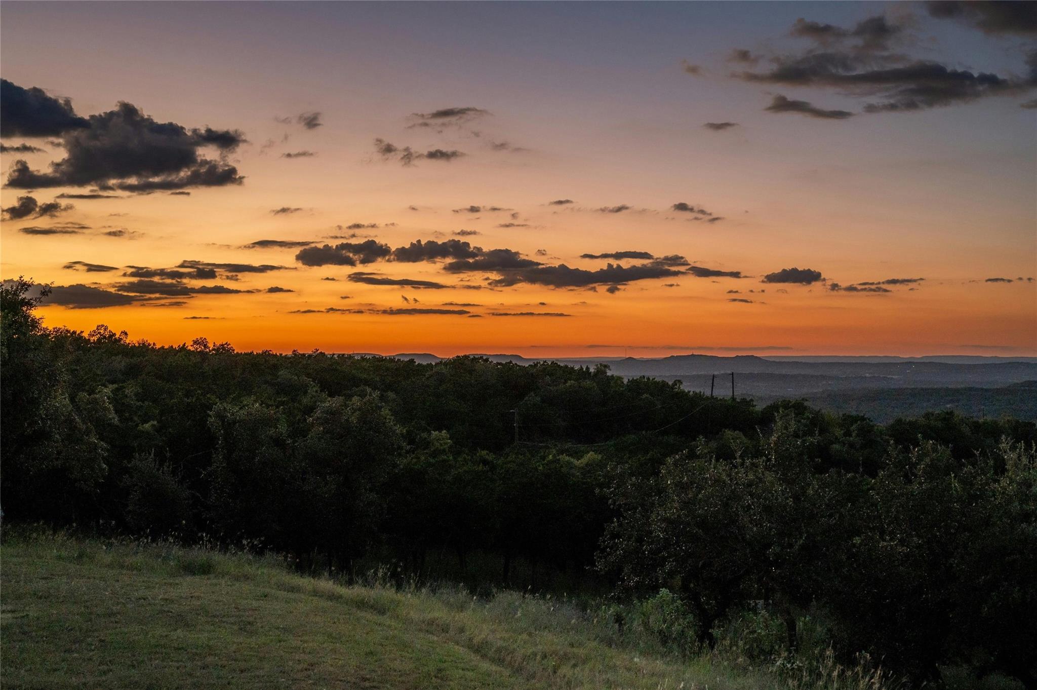 2200 Divide Pass, Blanco, TX 78606