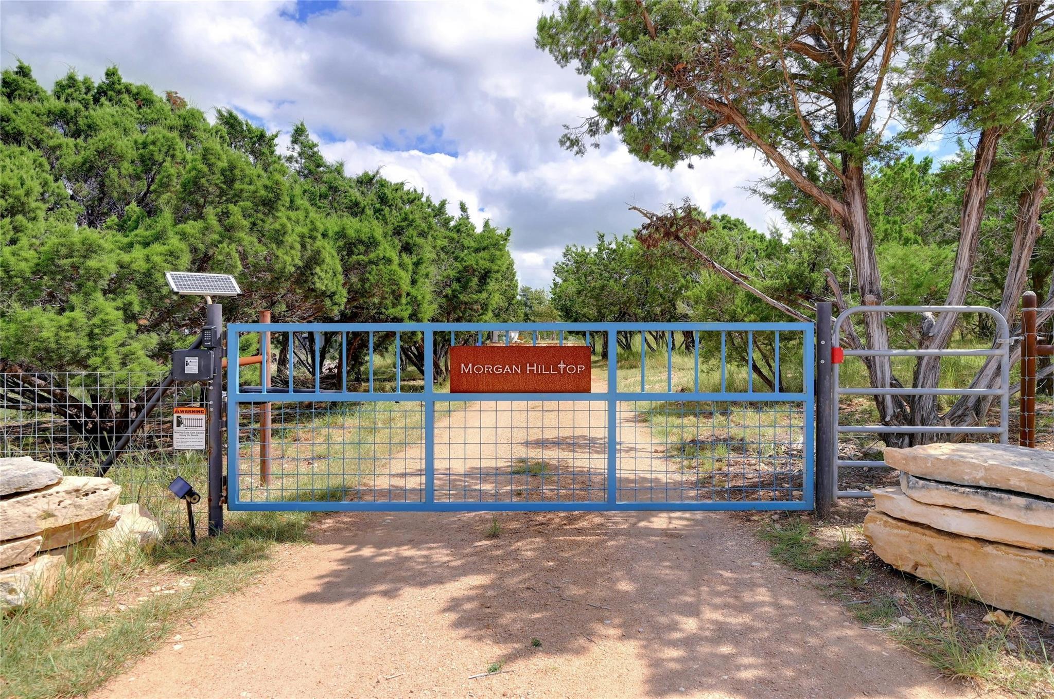 2200 Divide Pass, Blanco, TX 78606