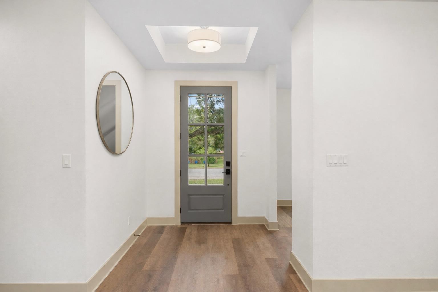 271 College, La Grange, TX 78945