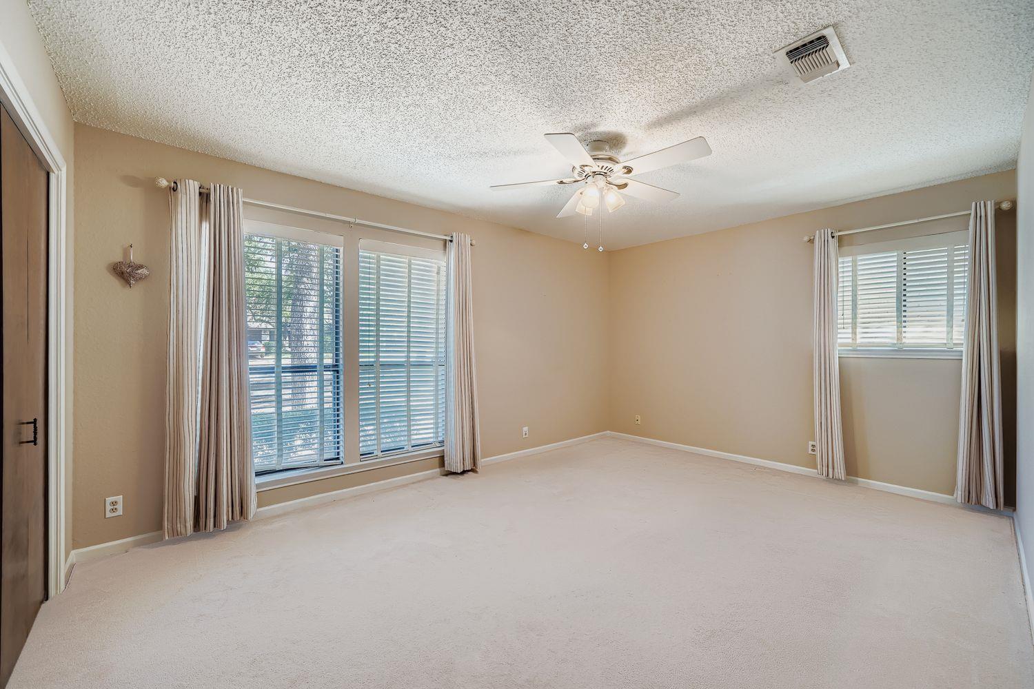 11902 Millwright Pkwy, Austin, TX 78750