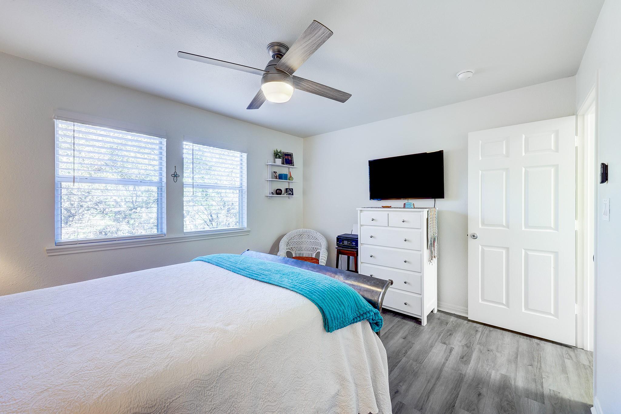 358 Shady Bluff Dr # B, Wimberley, TX 78676