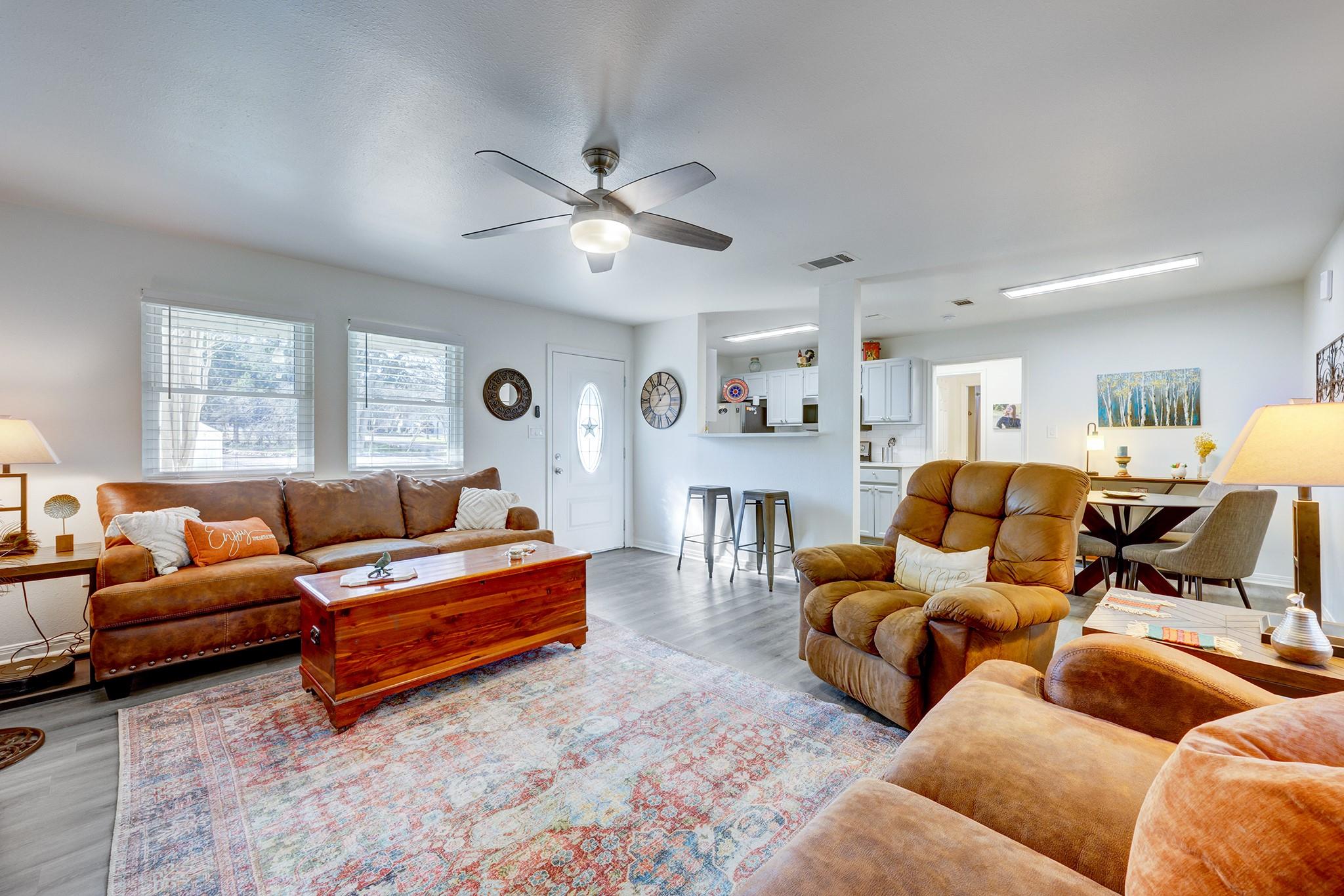 358 Shady Bluff Dr # B, Wimberley, TX 78676