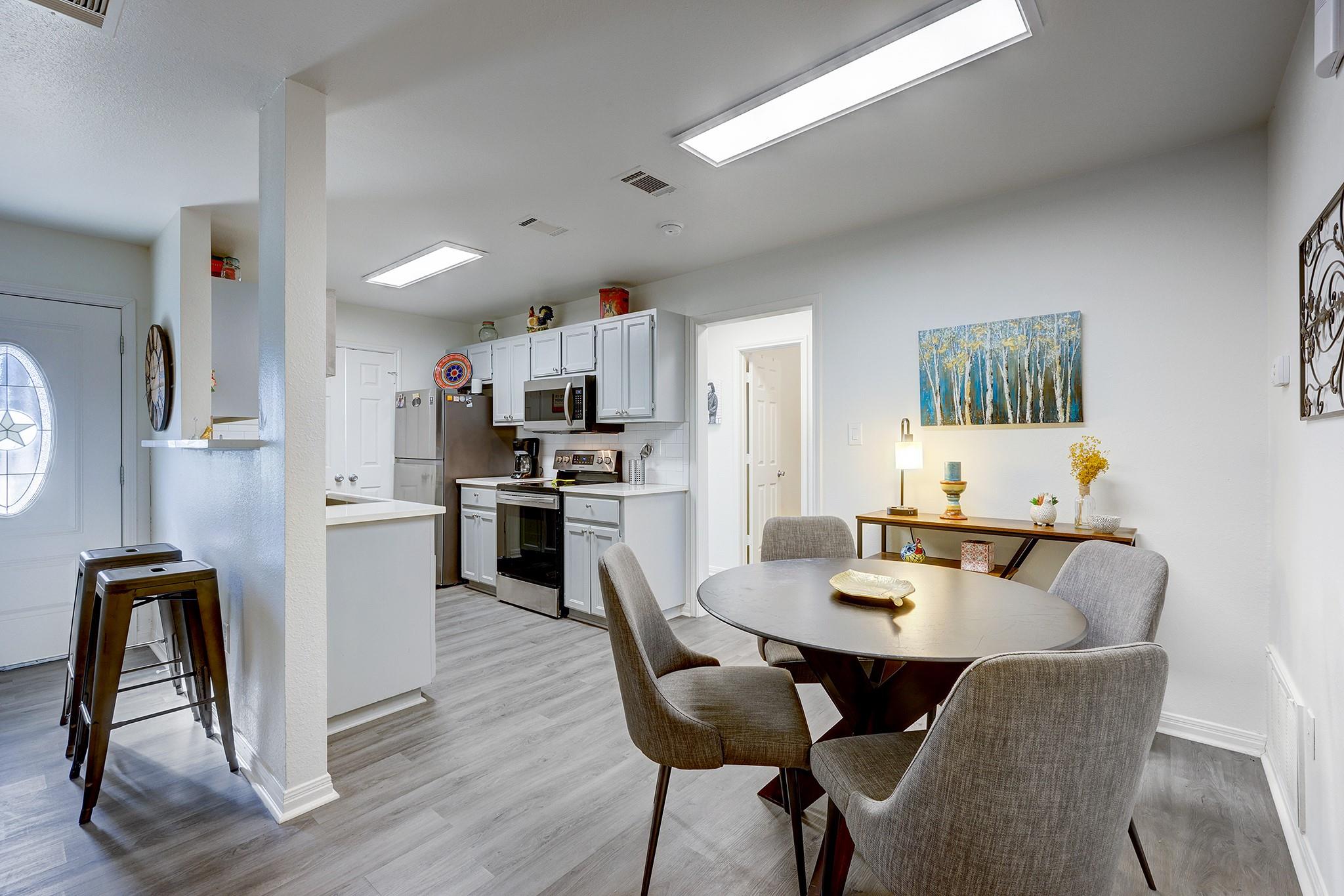 358 Shady Bluff Dr # B, Wimberley, TX 78676