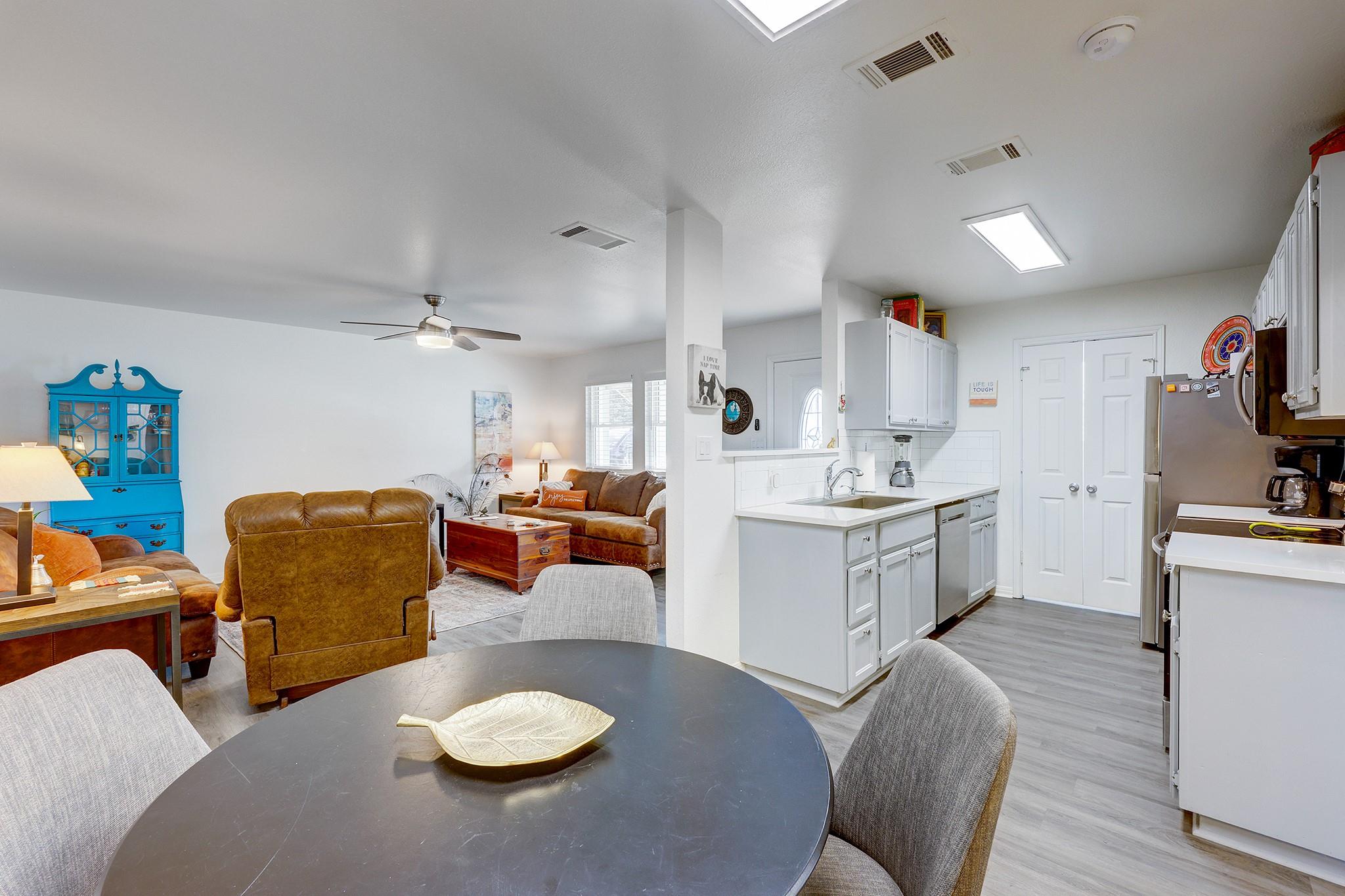 358 Shady Bluff Dr # B, Wimberley, TX 78676