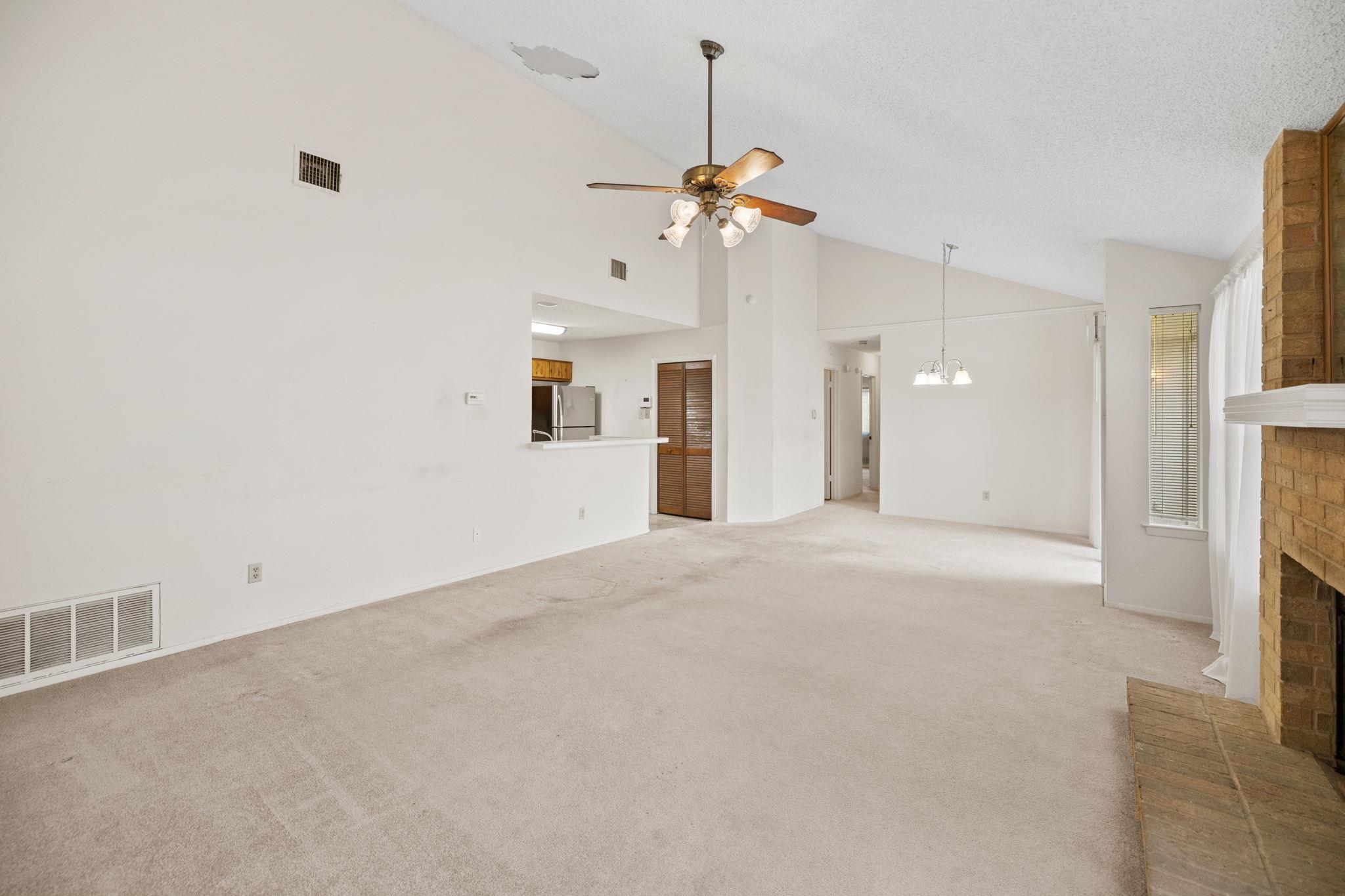 11716 Norwegian Wood Dr, Austin, TX 78758