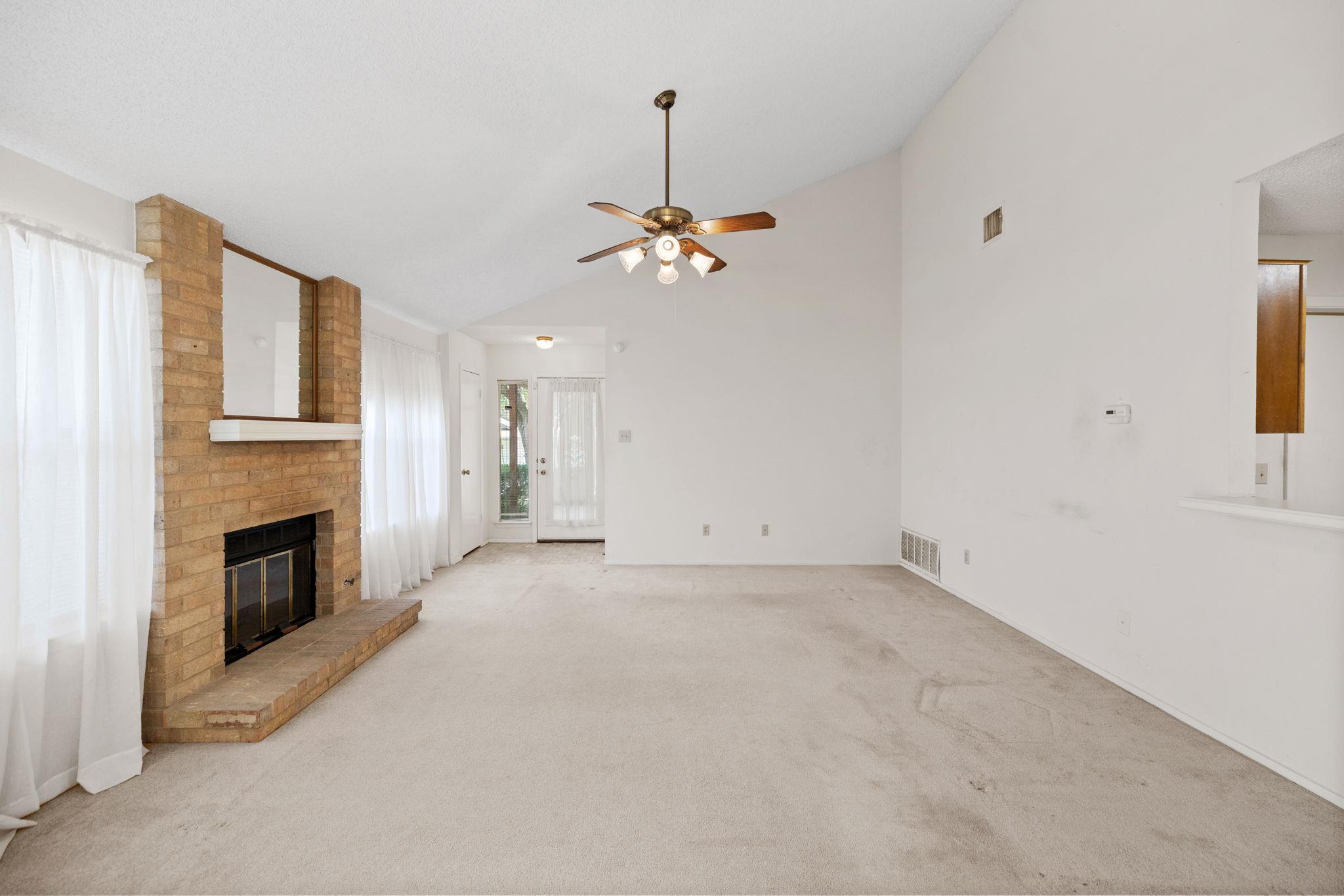 11716 Norwegian Wood Dr, Austin, TX 78758