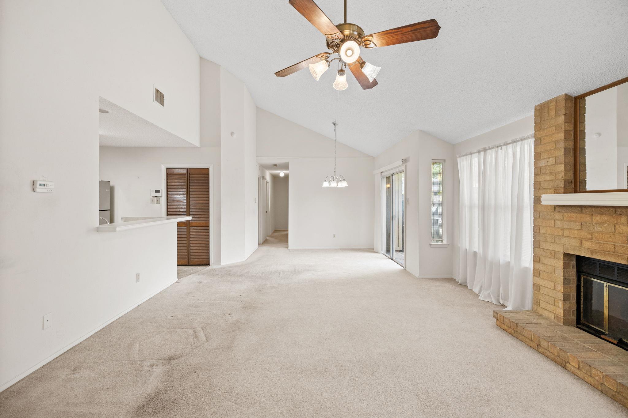 11716 Norwegian Wood Dr, Austin, TX 78758