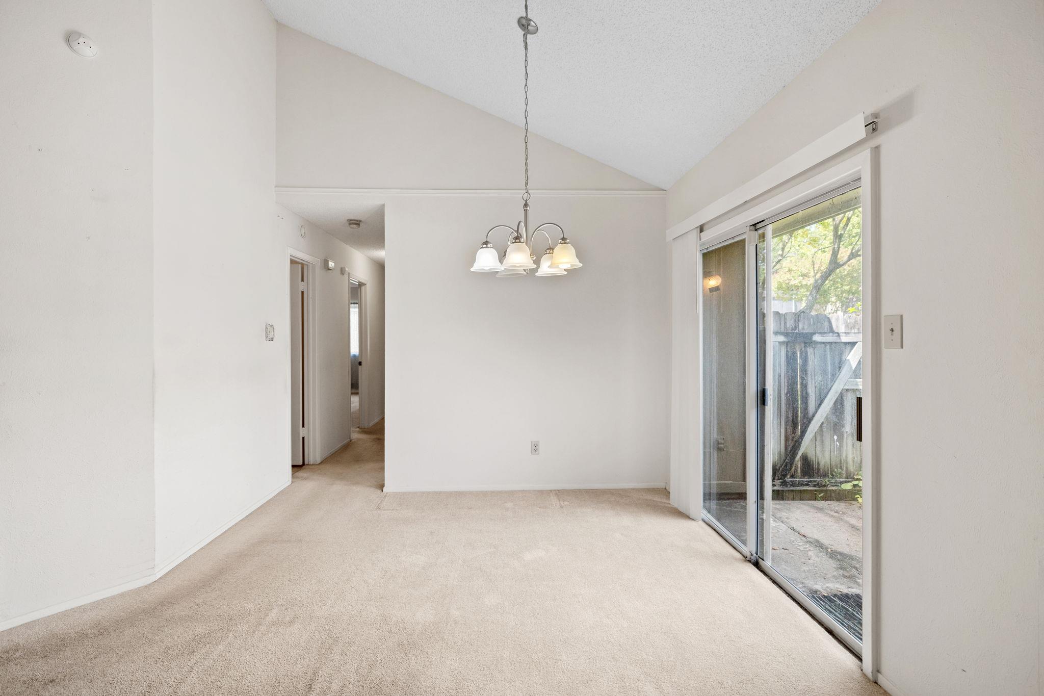 11716 Norwegian Wood Dr, Austin, TX 78758