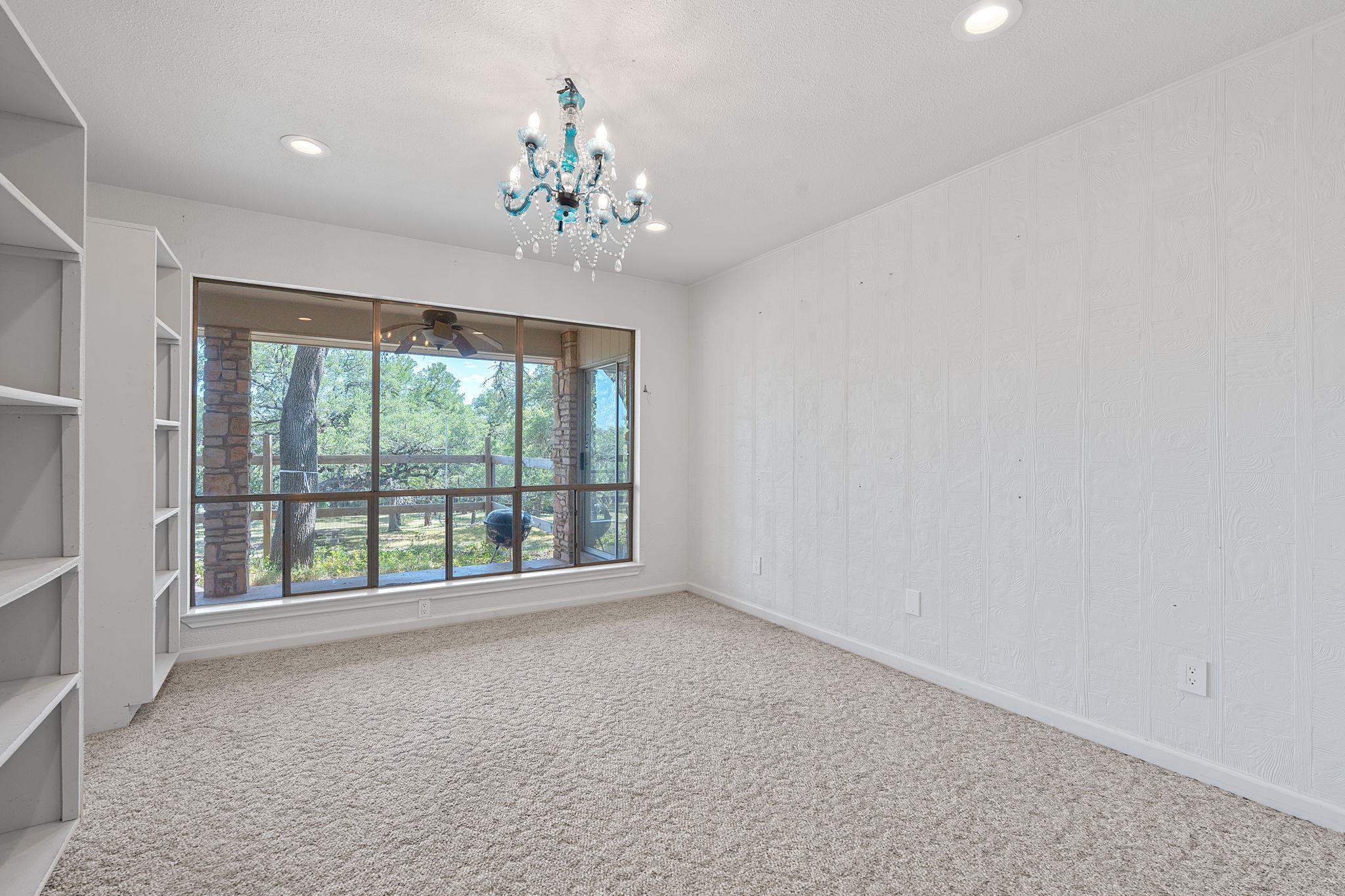 110 Hillsedge Rd, Wimberley, TX 78676