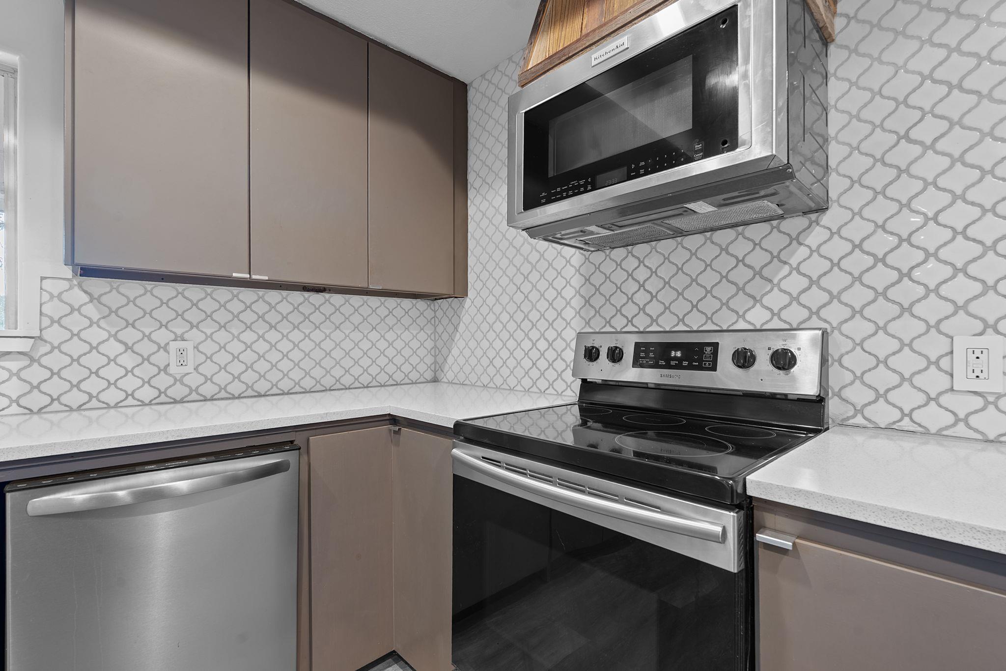 110 Hillsedge Rd, Wimberley, TX 78676