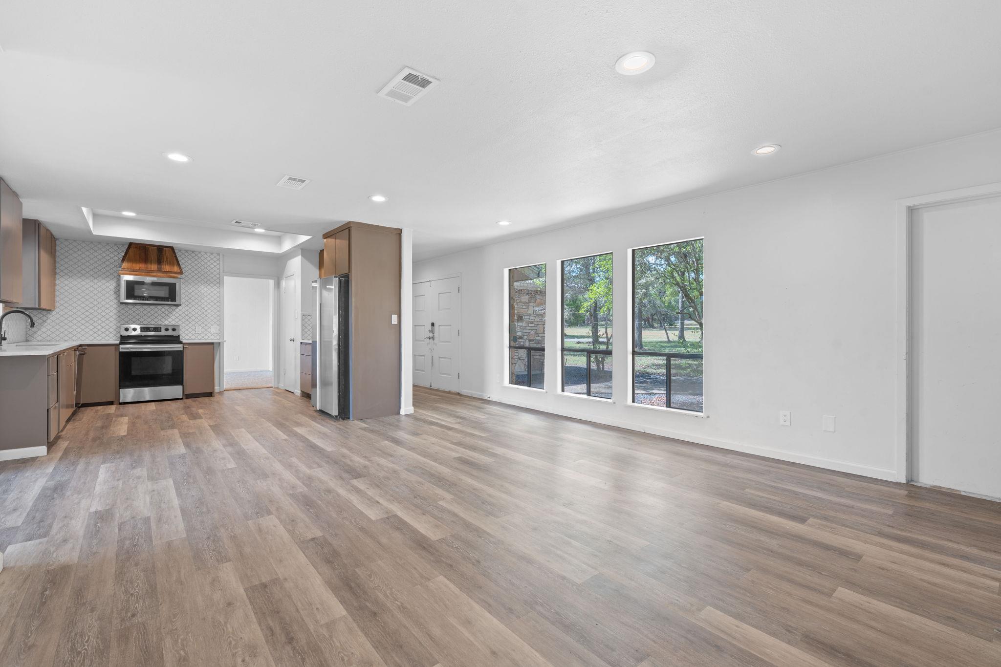 110 Hillsedge Rd, Wimberley, TX 78676