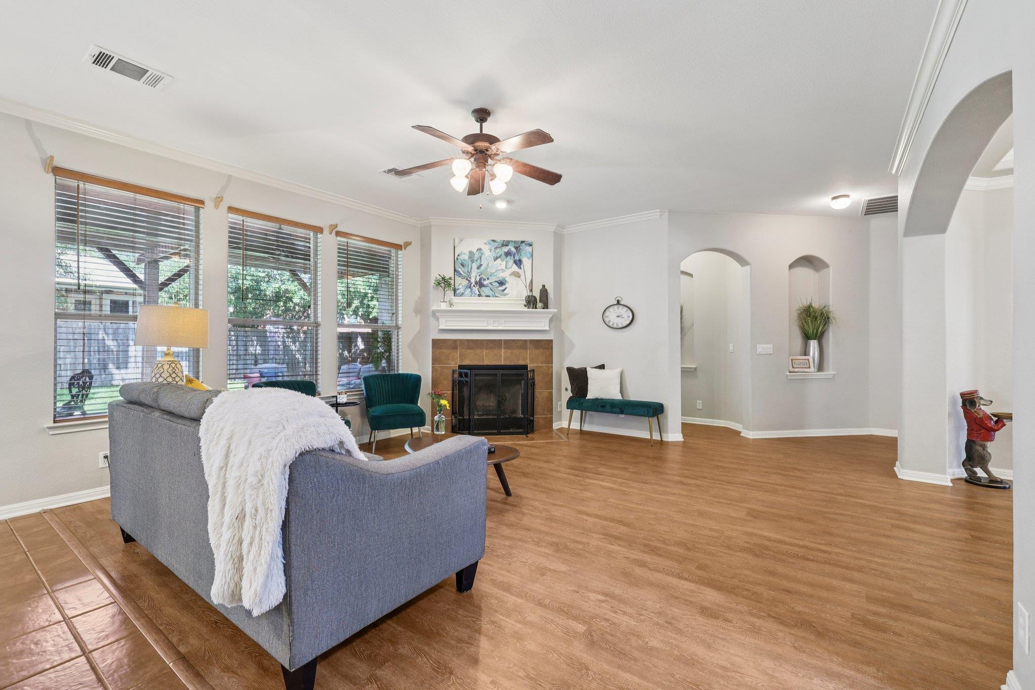 3804 Spyglass Cv, Round Rock, TX 78664